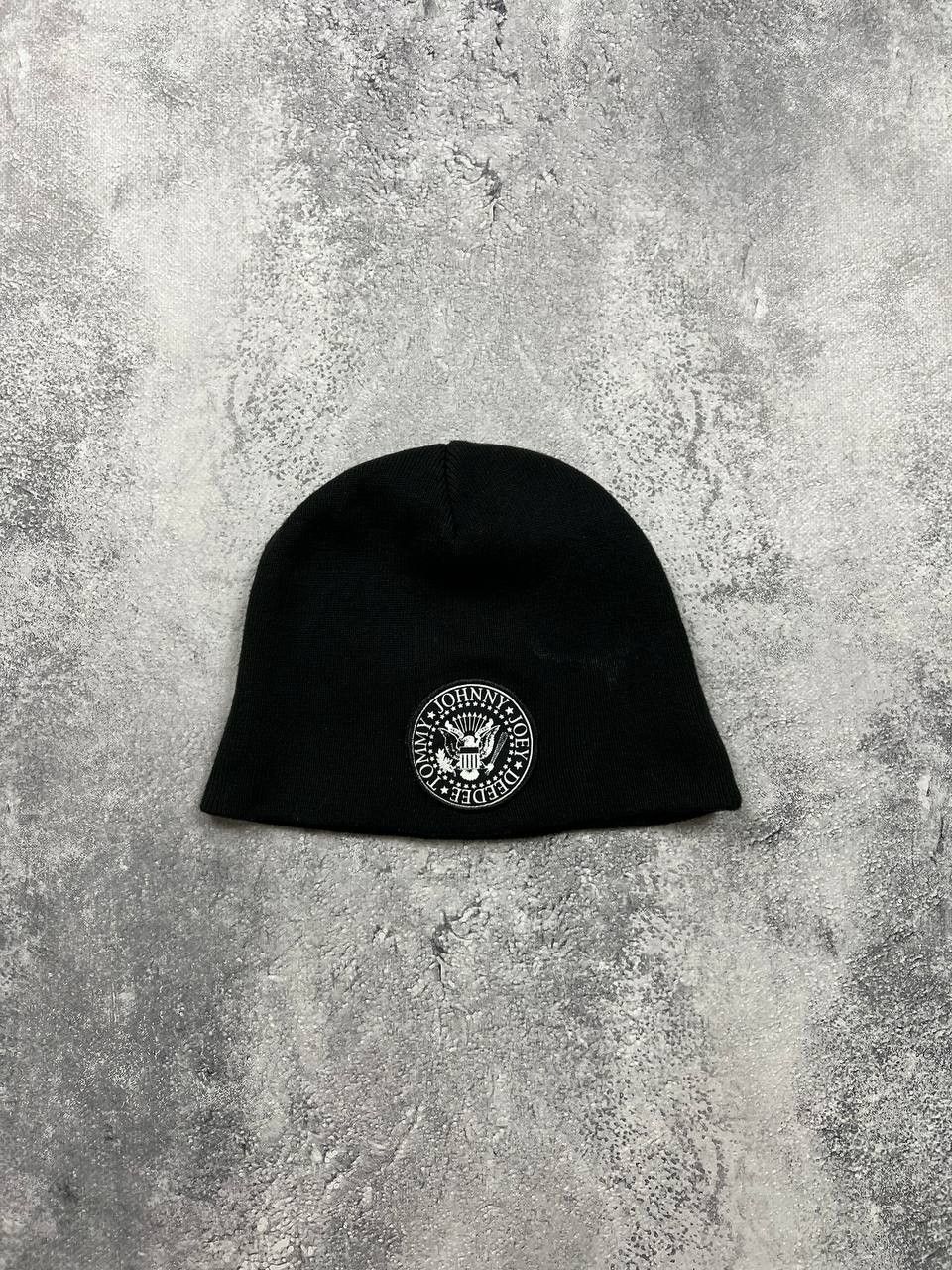 Vintage Vintage Ramones Logo Spell Out Beanie Size ONE SIZE - 1 Thumbnail