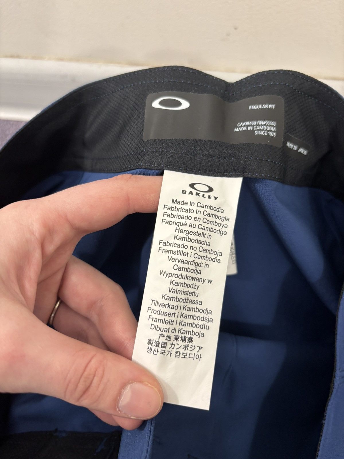 Oakley Oakley Kana 21 Boardshort NWT Men’s Dark Blue Swim Shorts Size US 30 / EU 46 - 14 Thumbnail