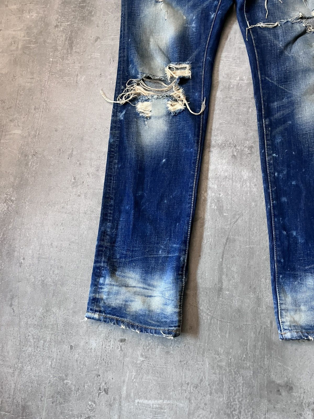 Dsquared2 Dsquared2 S/S 2010 Runway jeans distressed navy blue Size US 34 / EU 50 - 3 Thumbnail
