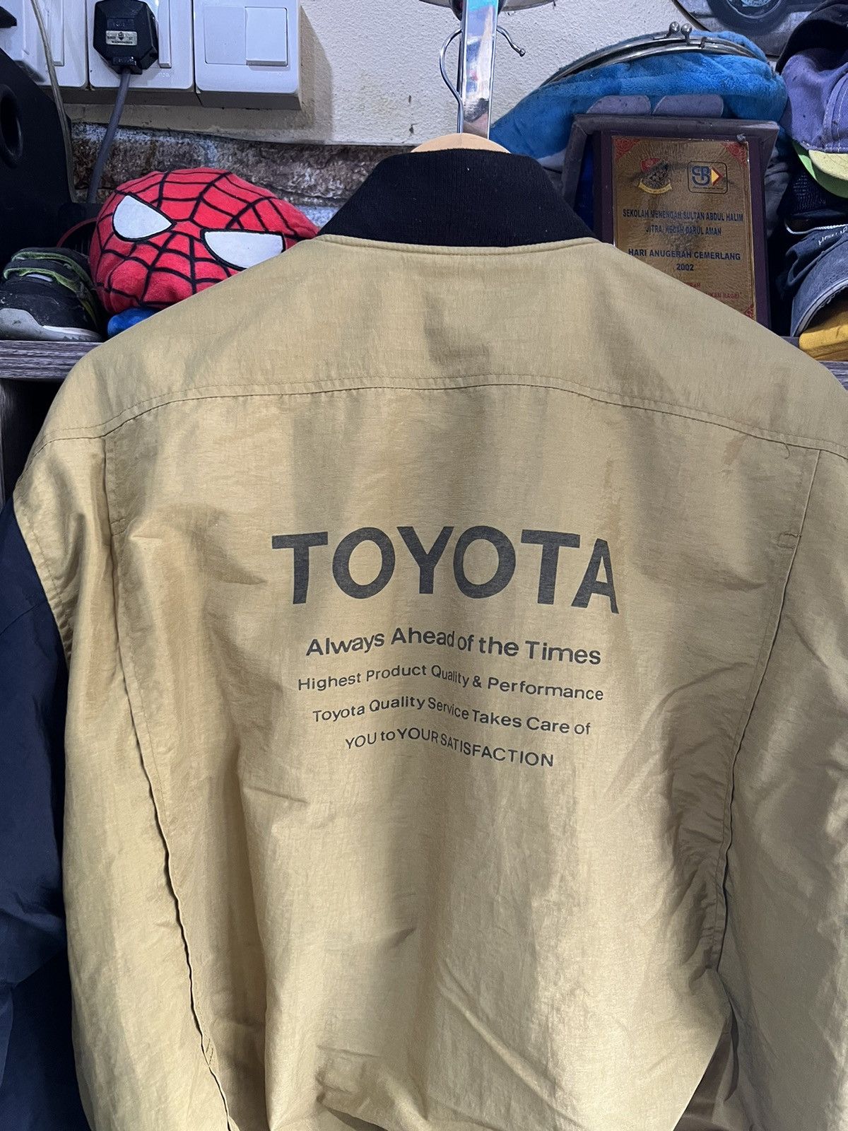 Japanese Brand 🔥Vintage Toyota Zipper Jacket Size US L / EU 52-54 / 3 - 4 Thumbnail