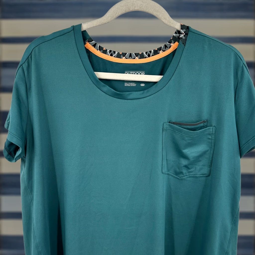 Outdoor Research Outdoor Research Womens Tee Shirt Teal Green Split Back Active Pocket Chest Pocket Short Sleeve Crew Neck Moisture Wicking Relaxed Fit L Size M / US 6-8 / IT 42-44 - 1 Thumbnail