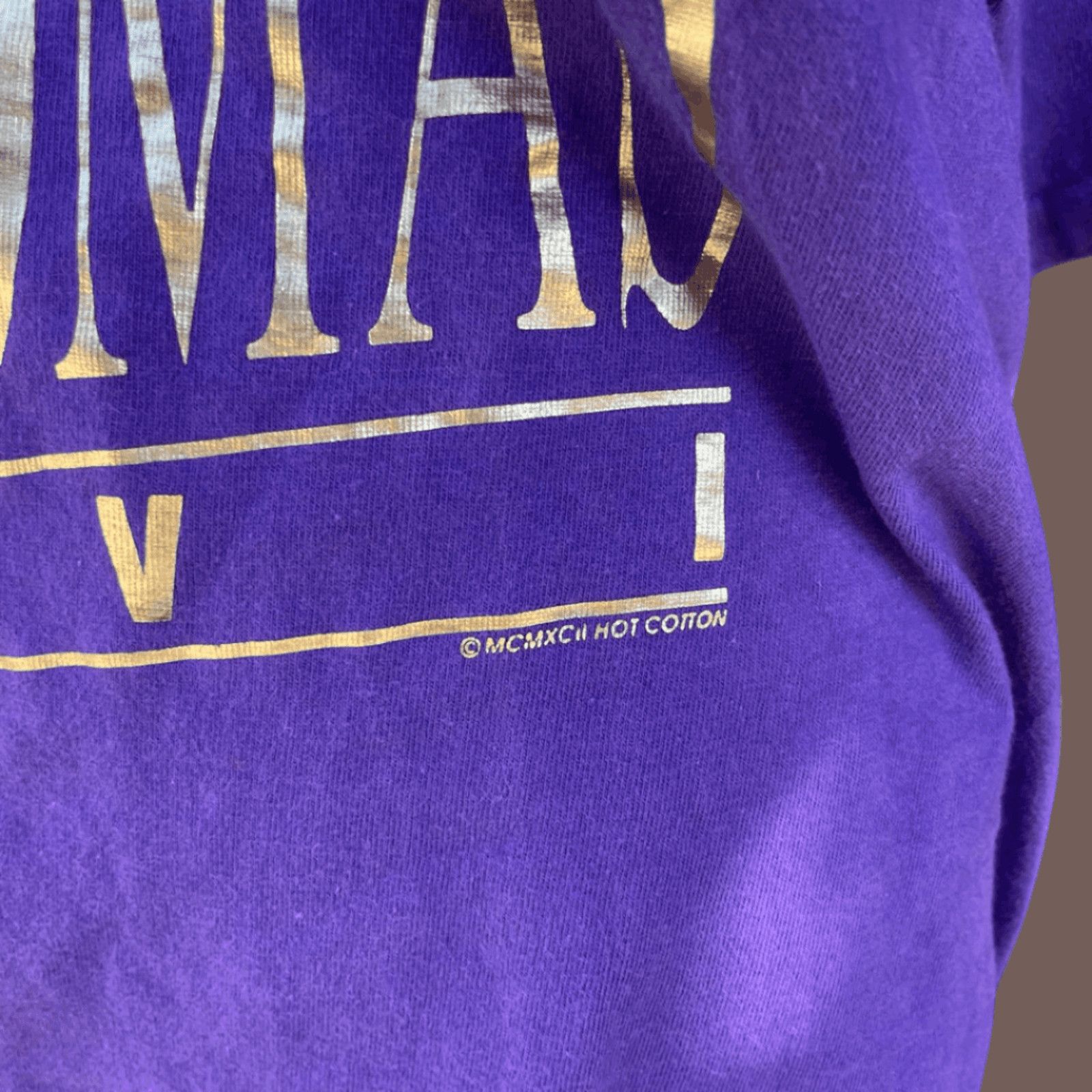 Hanes VTG 1992 Tee | Hanes St. Thomas Gold Foil | Single Stitch Size US L / EU 52-54 / 3 - 3 Thumbnail