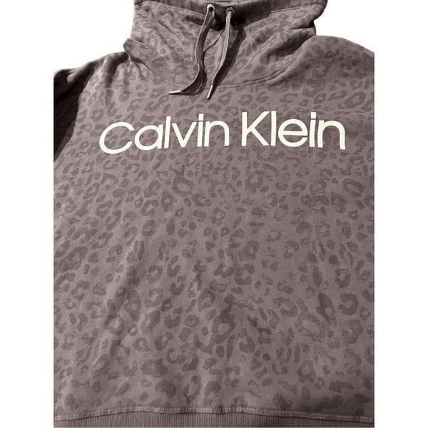 Calvin Klein Calvin Klein sweatshirt size M Size M / US 6-8 / IT 42-44 - 1 Thumbnail