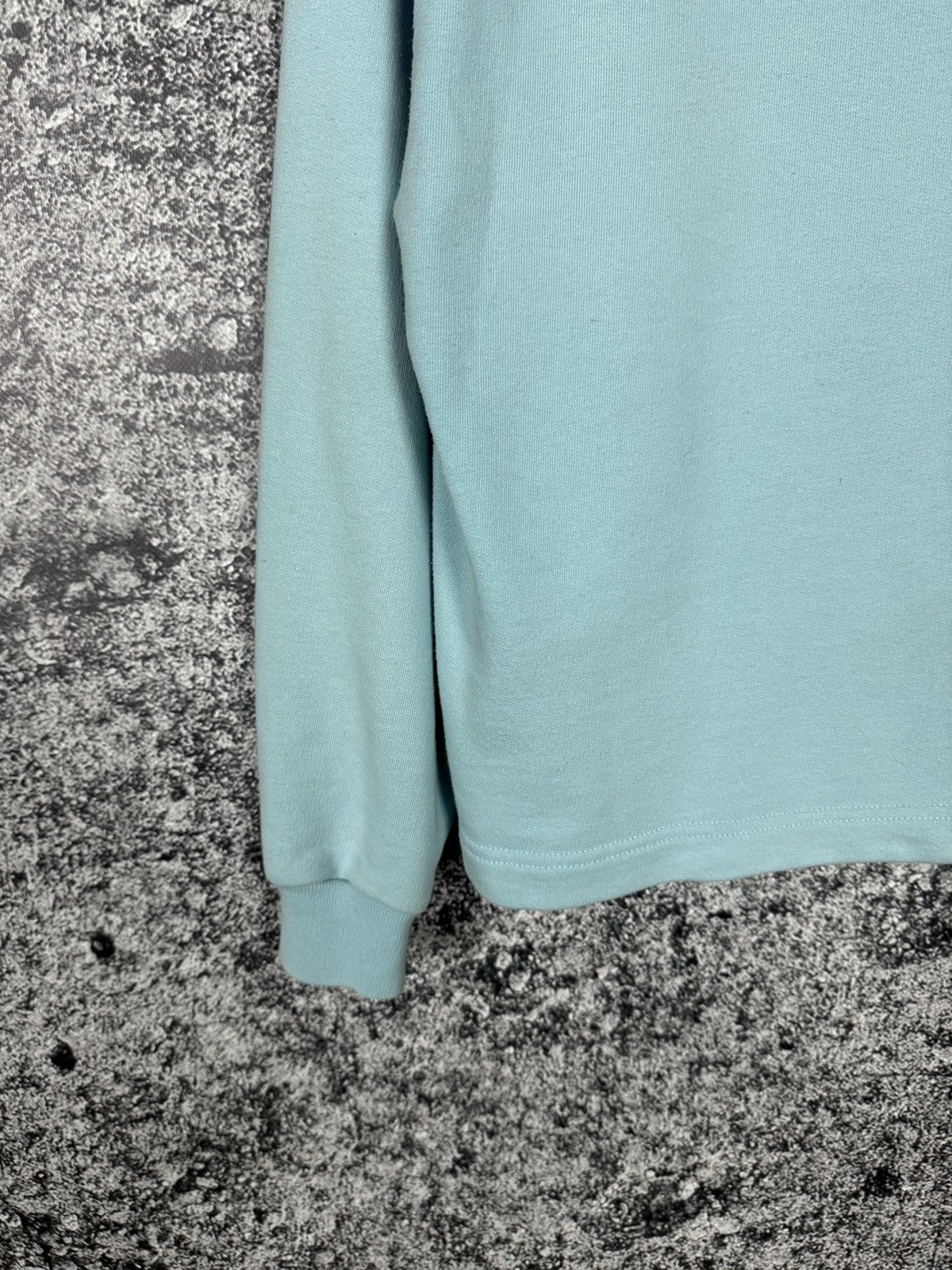Nike Rare Nike Vintage Embroidered Logo Swoosh Sweatshirt Size S Size US S / EU 44-46 / 1 - 14 Thumbnail