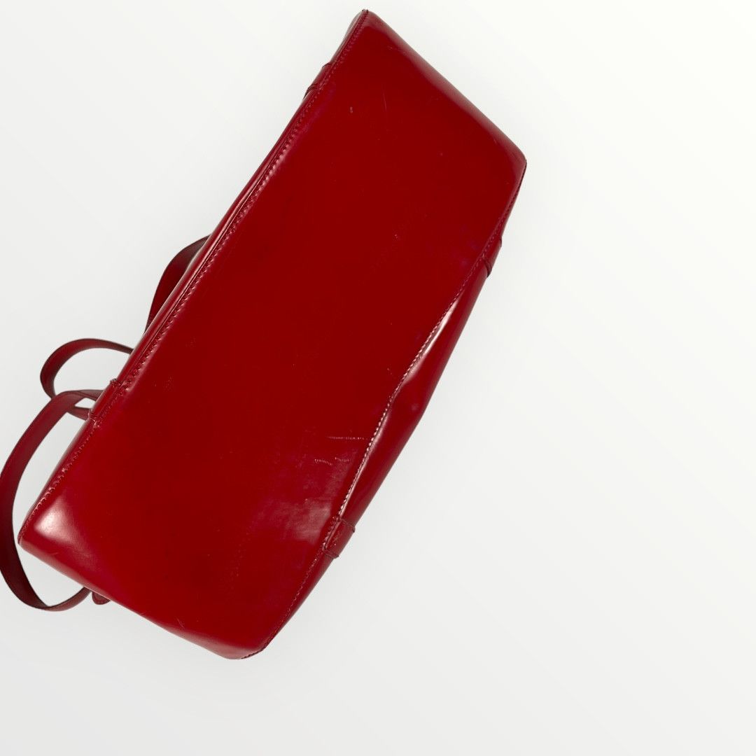 Vintage Vintage Rare Moschino Heart Redwall Love Red Shoulder Bag Size ONE SIZE - 7 Thumbnail