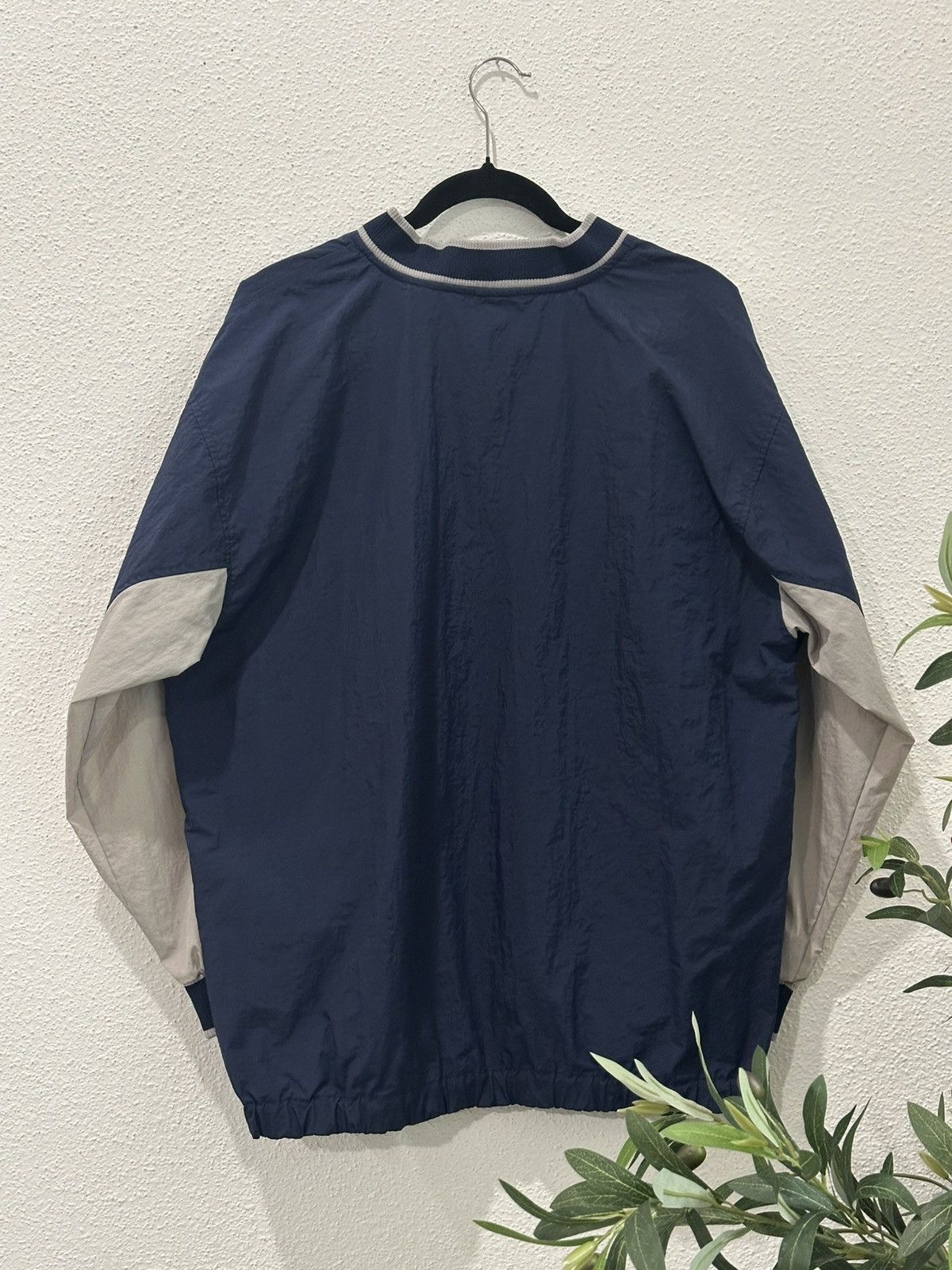 Nike Vintage 90s Nike Navy Blue Gray & Red Swoosh Windbreaker XL Size US XL / EU 56 / 4 - 4 Thumbnail