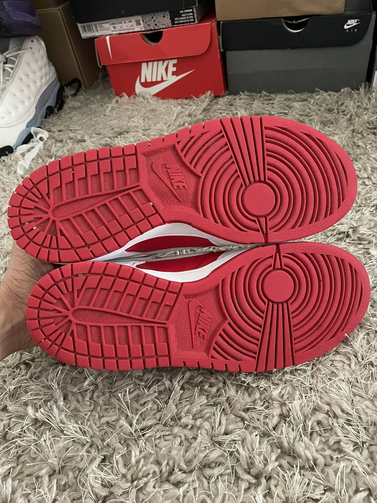 Nike Nike Dunk Low Championship Red Size US 7 / EU 40 - 7 Thumbnail