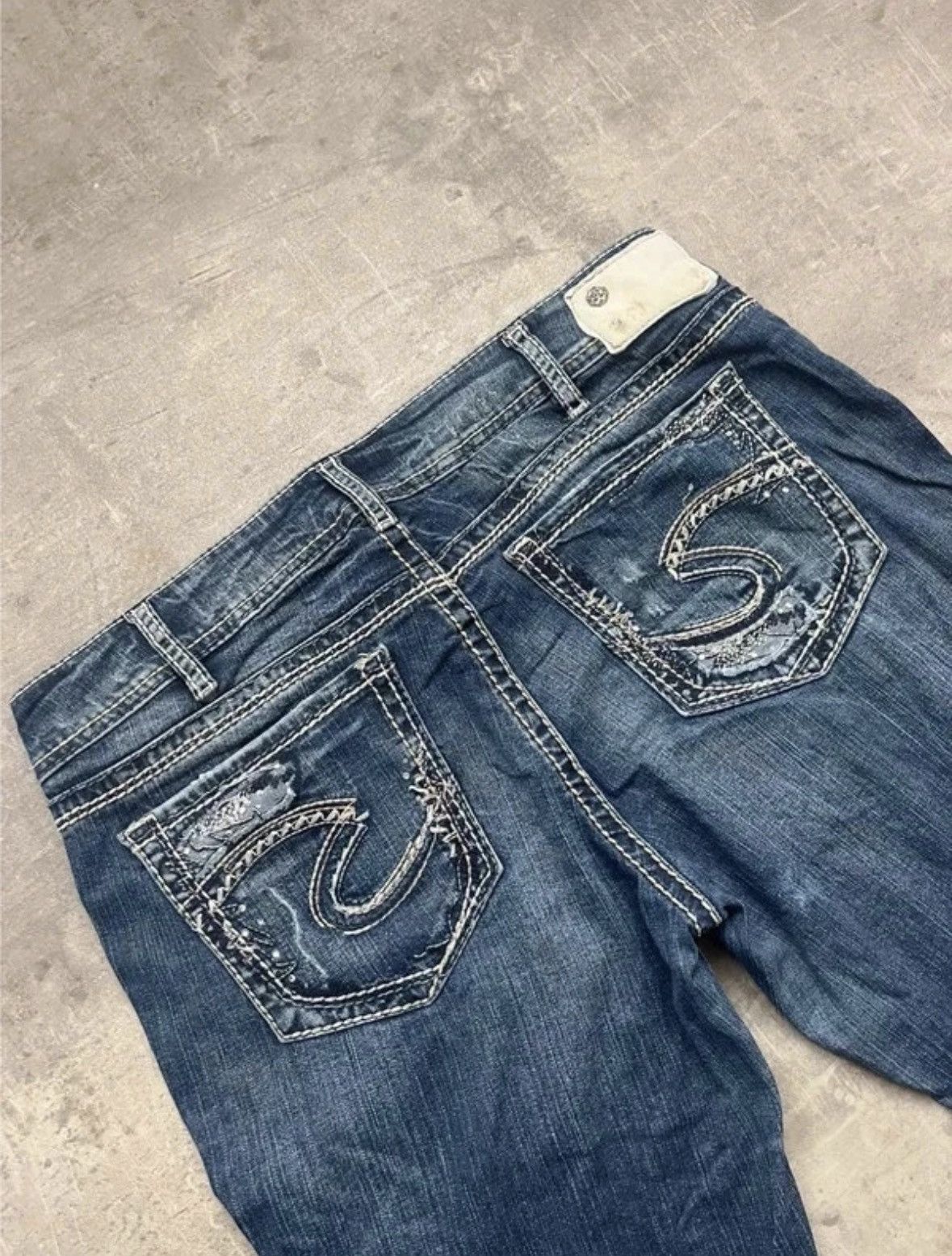Silver Jeans Co. Silver Jeans low waist bootcut Size US 33 - 2 Thumbnail