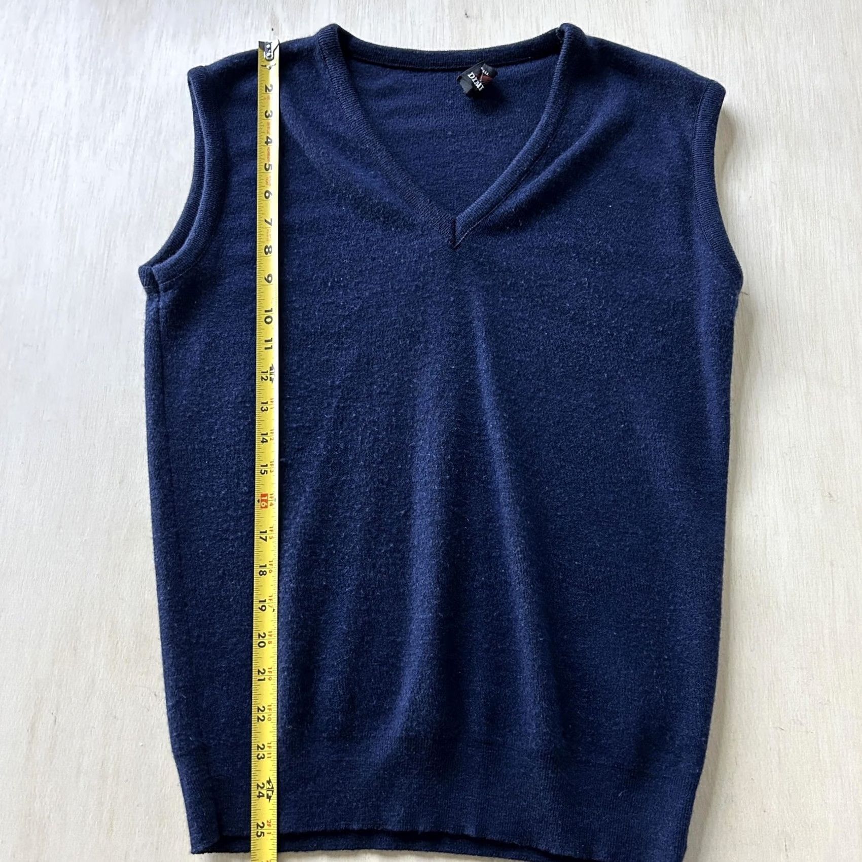 Vintage VINTAGE Dimension by Milford Sweater Vest Mens M Blue V-Neck Knit Made USA Size US M / EU 48-50 / 2 - 5 Thumbnail