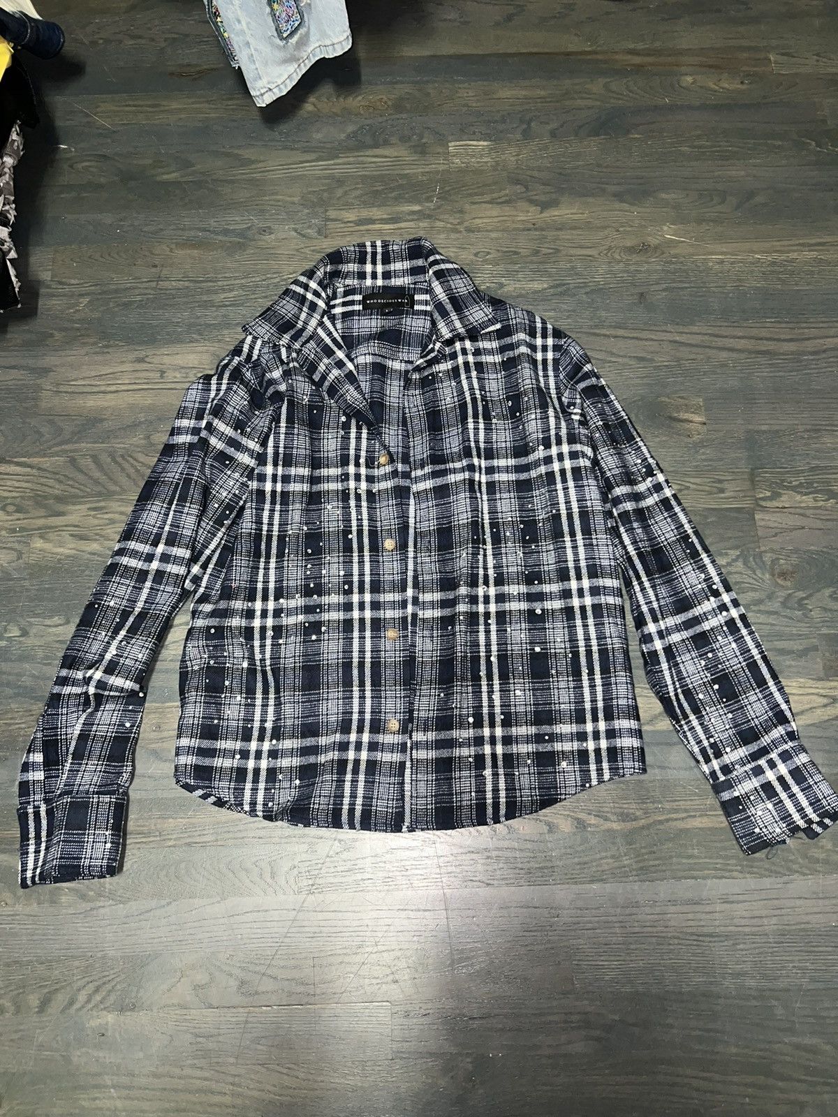 Who Decides War Who decides war crystal flannel Size US L / EU 52-54 / 3 - 1 Thumbnail