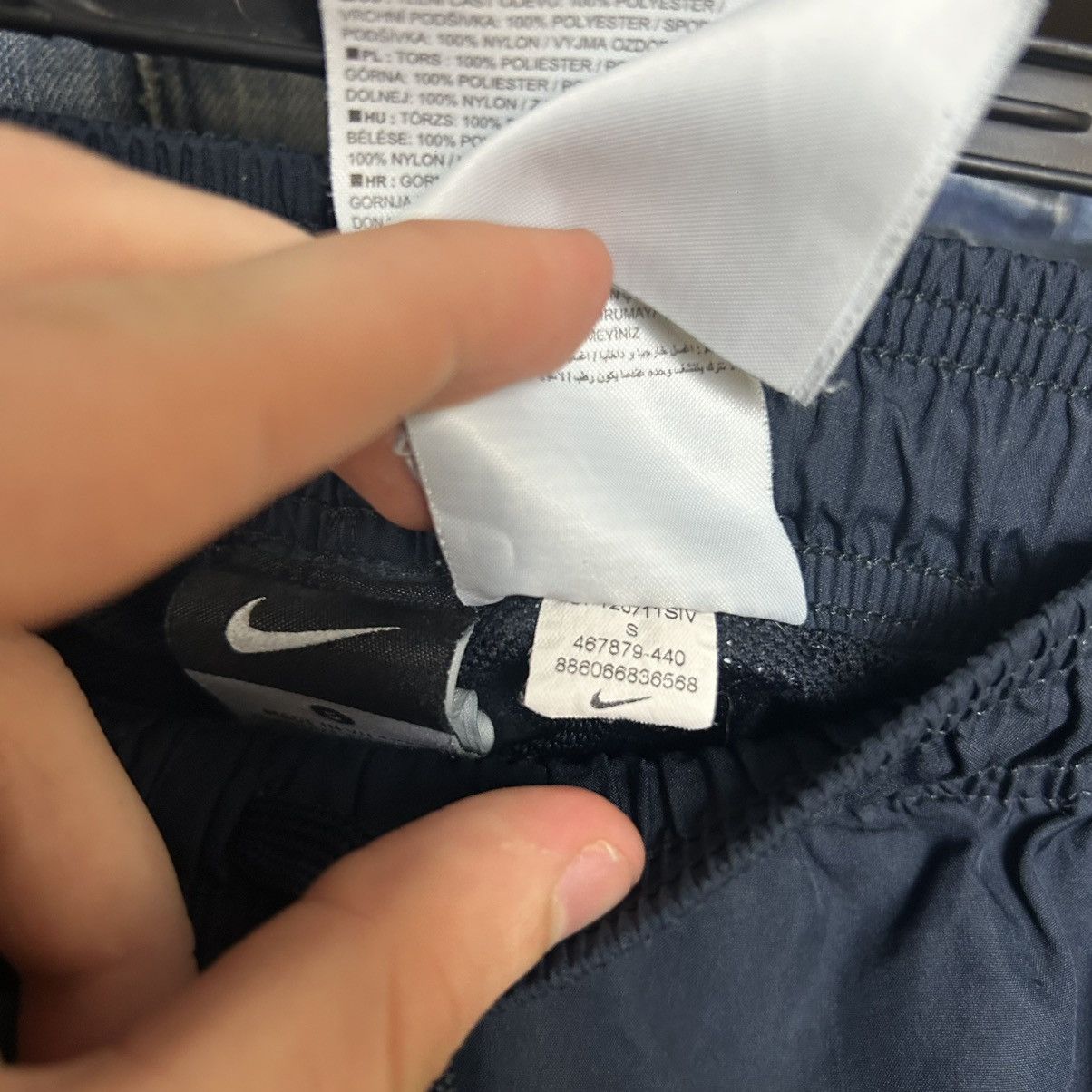 Nike Vintage Nike Big Logo Tracked y2k streetwear pants Size US 30 / EU 46 - 11 Thumbnail