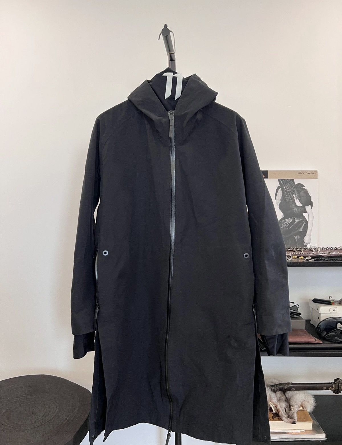 11 By Boris Bidjan Saberi 11ByBBS Technical Embroidered Bonded-Seam Windbreaker Trench Size US M / EU 48-50 / 2 - 2 Thumbnail