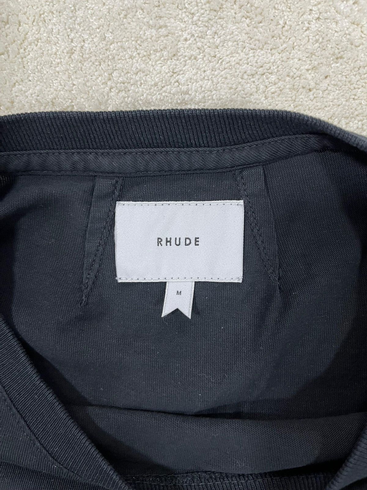 Rhude 💠Rhude💠 SUITE DE CADEAUX T-SHIRT (M) Size US M / EU 48-50 / 2 - 3 Thumbnail
