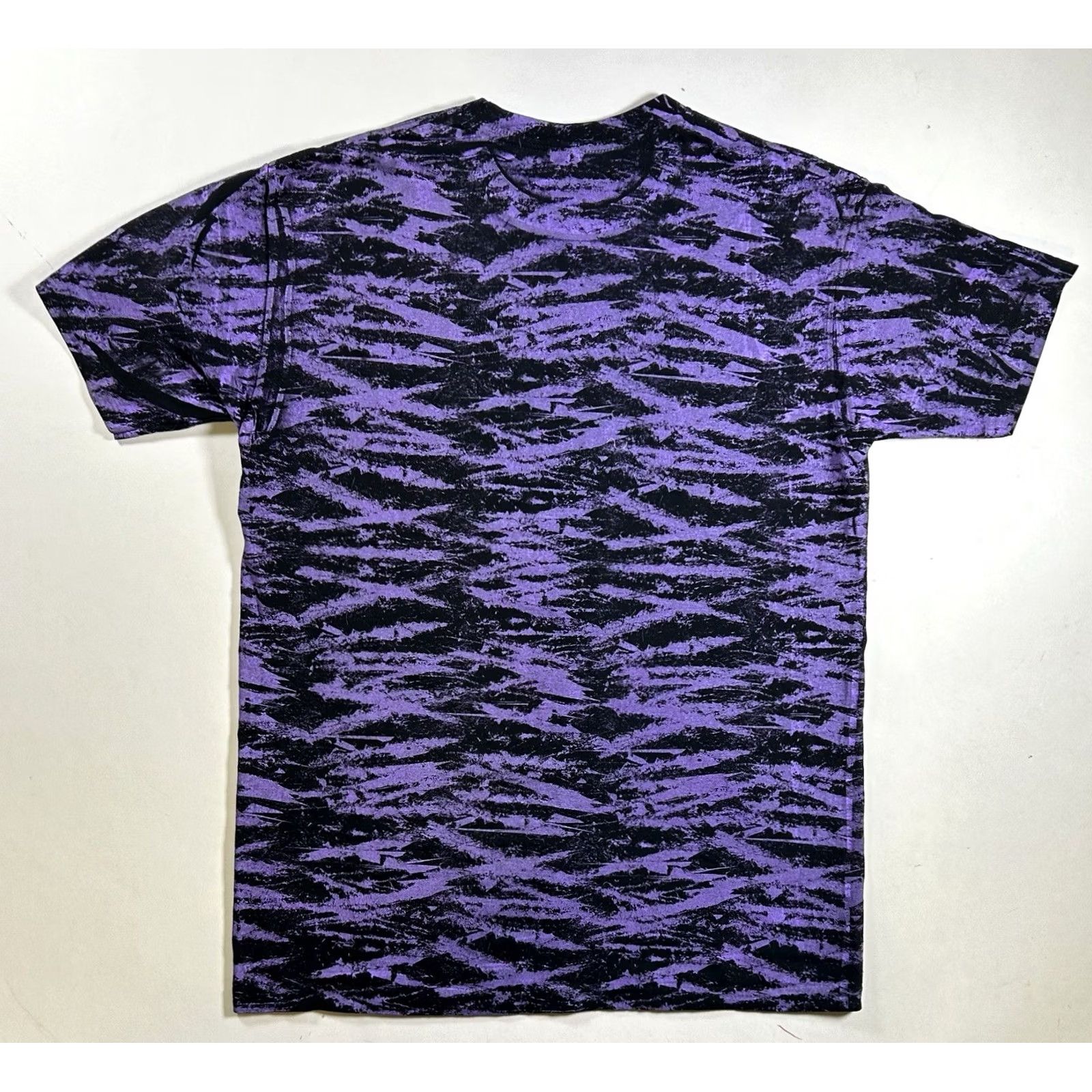 J Brand Tony Hawk Brand Skateboard Skate Tee Medium Purple and Black Hawk Skateboarding Size US M / EU 48-50 / 2 - 6 Thumbnail