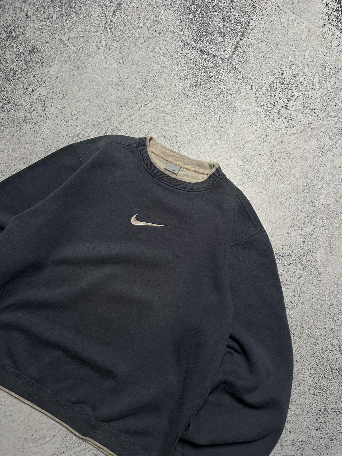 Nike Vintage Nike Big Logo Sweatshirt Mens Size M Gray Size US M / EU 48-50 / 2 - 4 Thumbnail