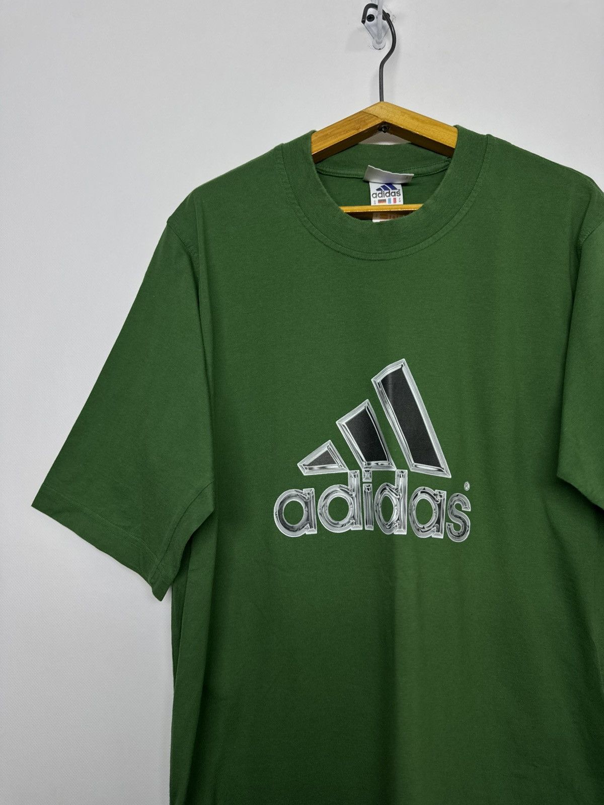 Adidas Vintage Adidas Big Logo T-Shirt 90’s Size US M / EU 48-50 / 2 - 1 Thumbnail