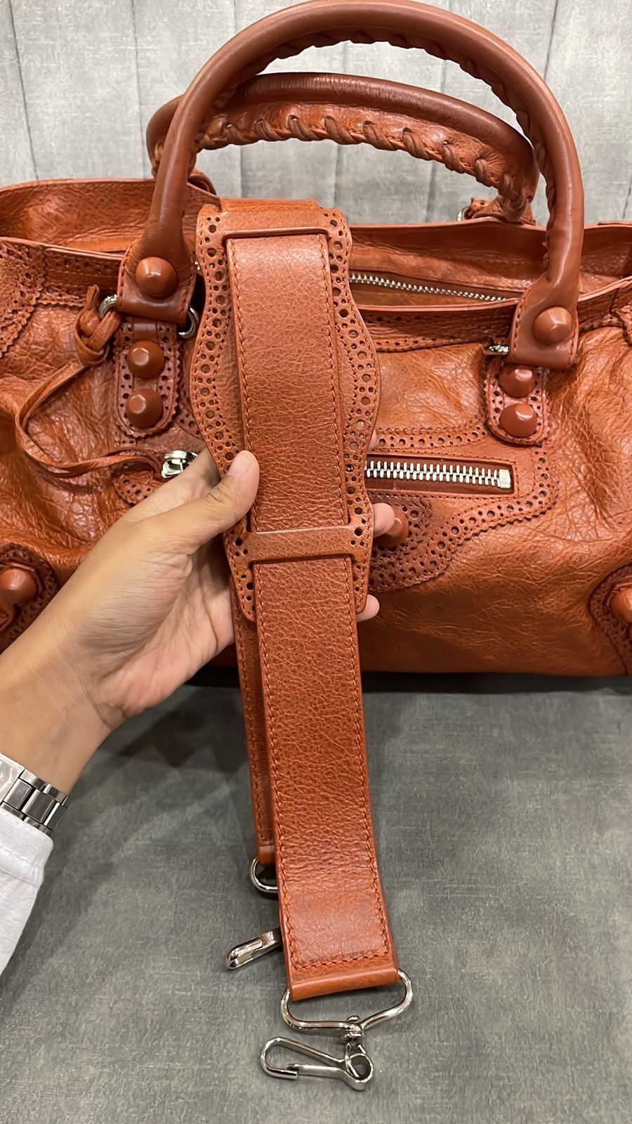Balenciaga commedesbored Balenciaga Brogues Part-Time Bag - Automne Size ONE SIZE - 6 Thumbnail