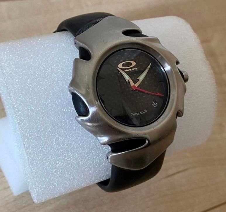 Oakley OAKLEY Blade Design Hands Wristwatch Black/ Silver Size ONE SIZE - 2 Thumbnail