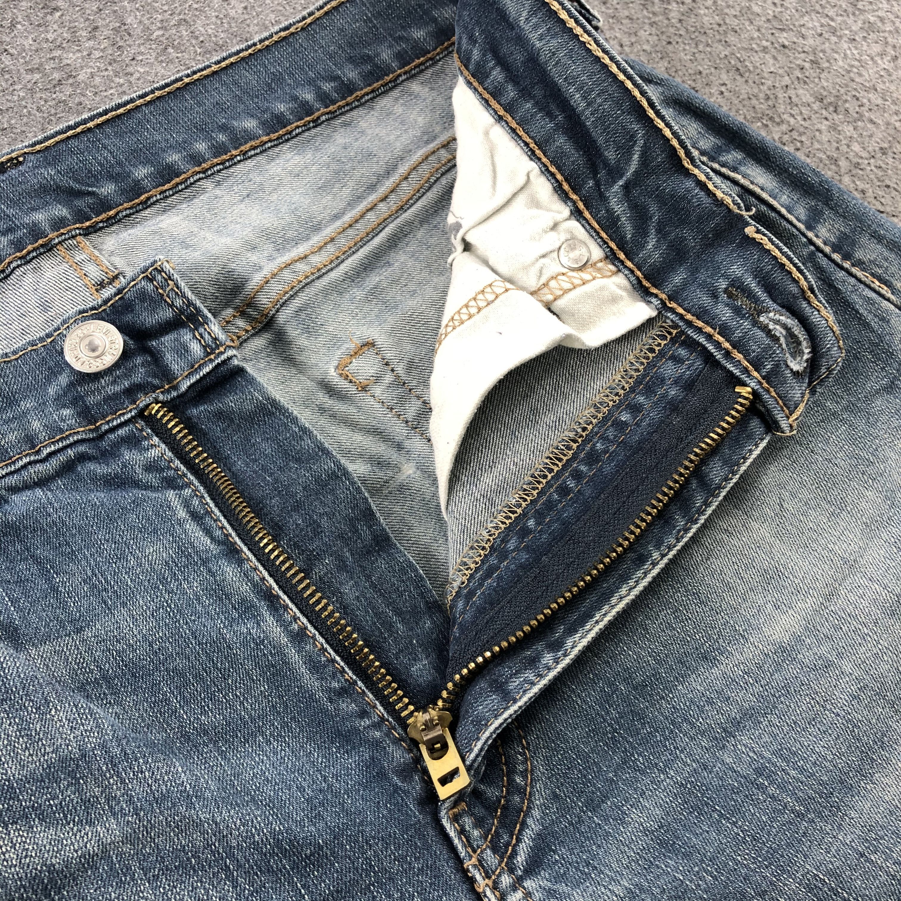 Levi's × Vintage Vintage Blue Wash Levis 513 Jeans-JM1882 Size US 32 / EU 48 - 6 Thumbnail