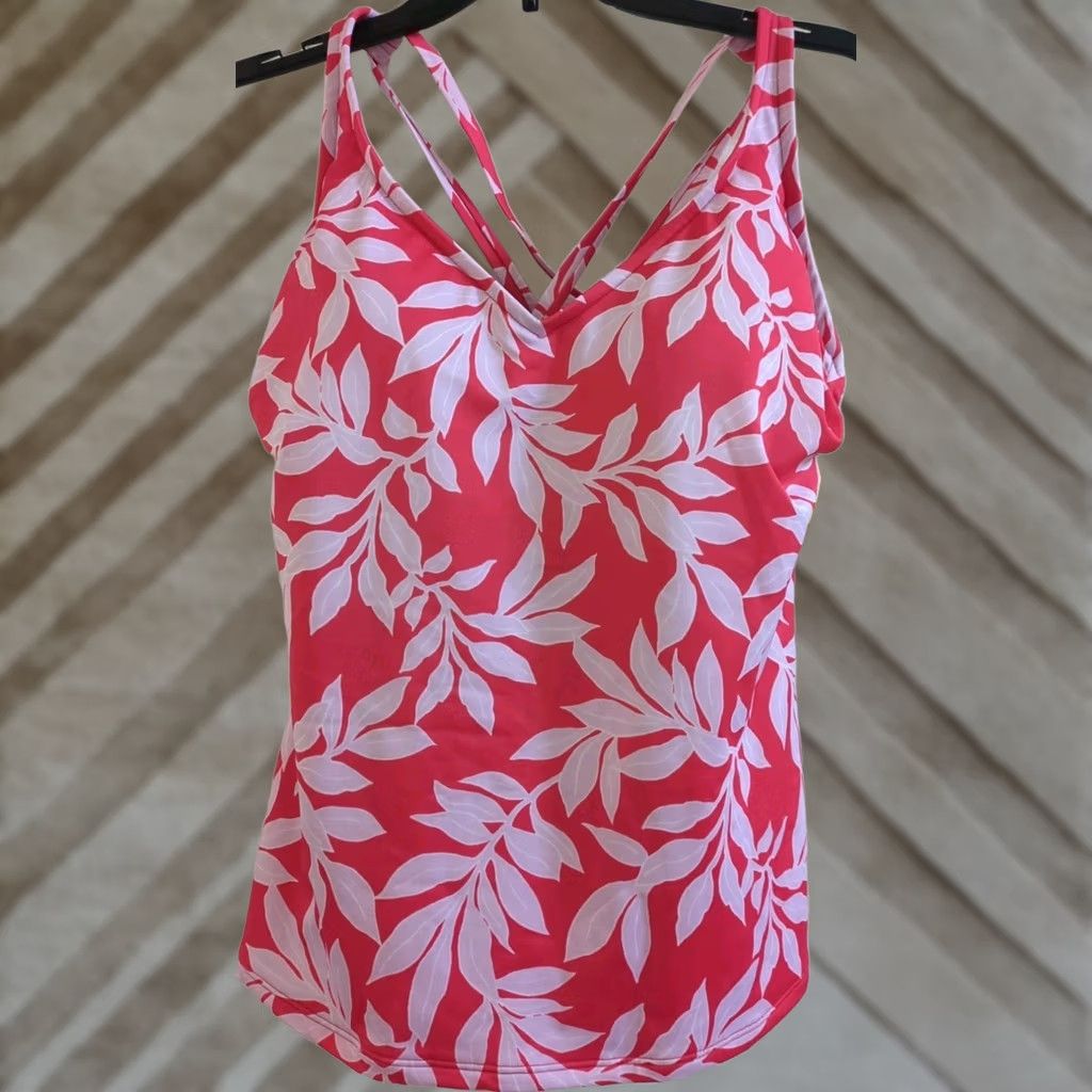 Vintage All In Motion Tankini Top Red Leaf Pattern 20W Womens Cross Strap Light Pad Built-In Bra Lined Padded Removable Pads Adjustable Strap Tankini Size 3XL / US 20-22 - 1 Thumbnail