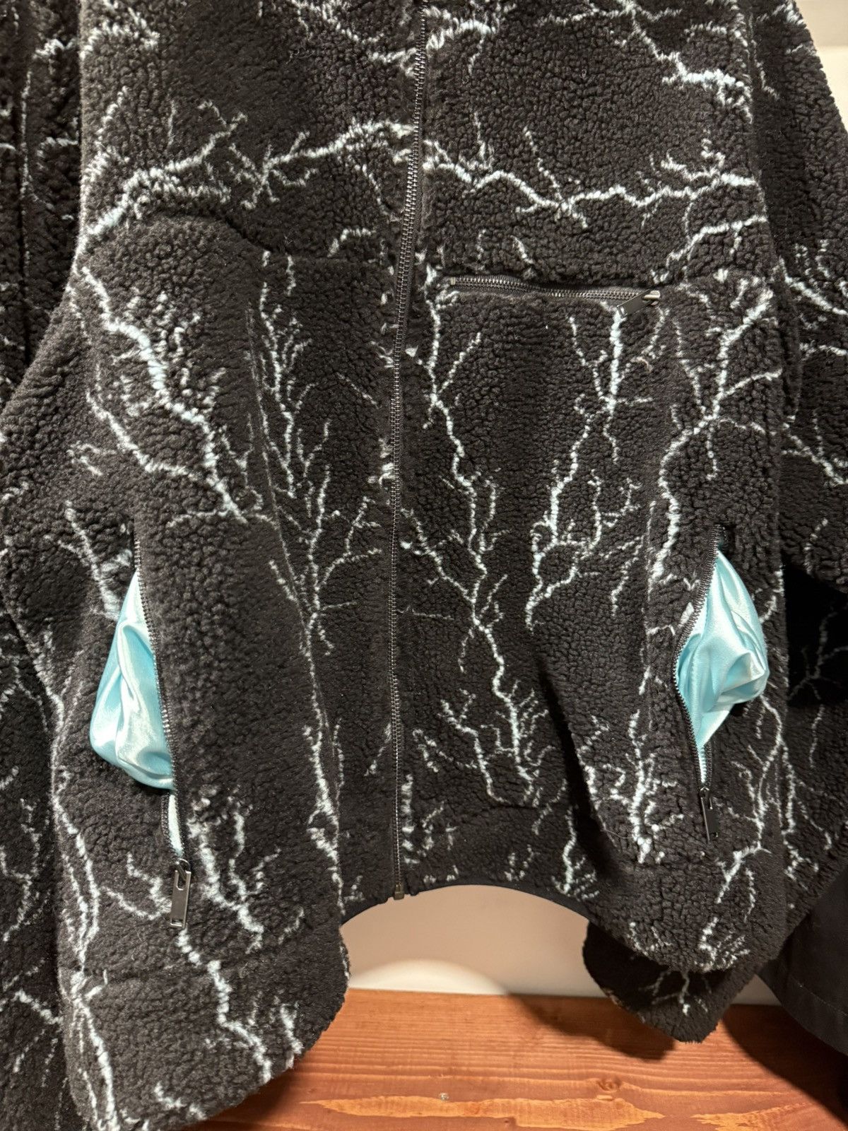 No Maintenance No Maintenance Deep Pile Sherpa Fleece Size US L / EU 52-54 / 3 - 10 Thumbnail