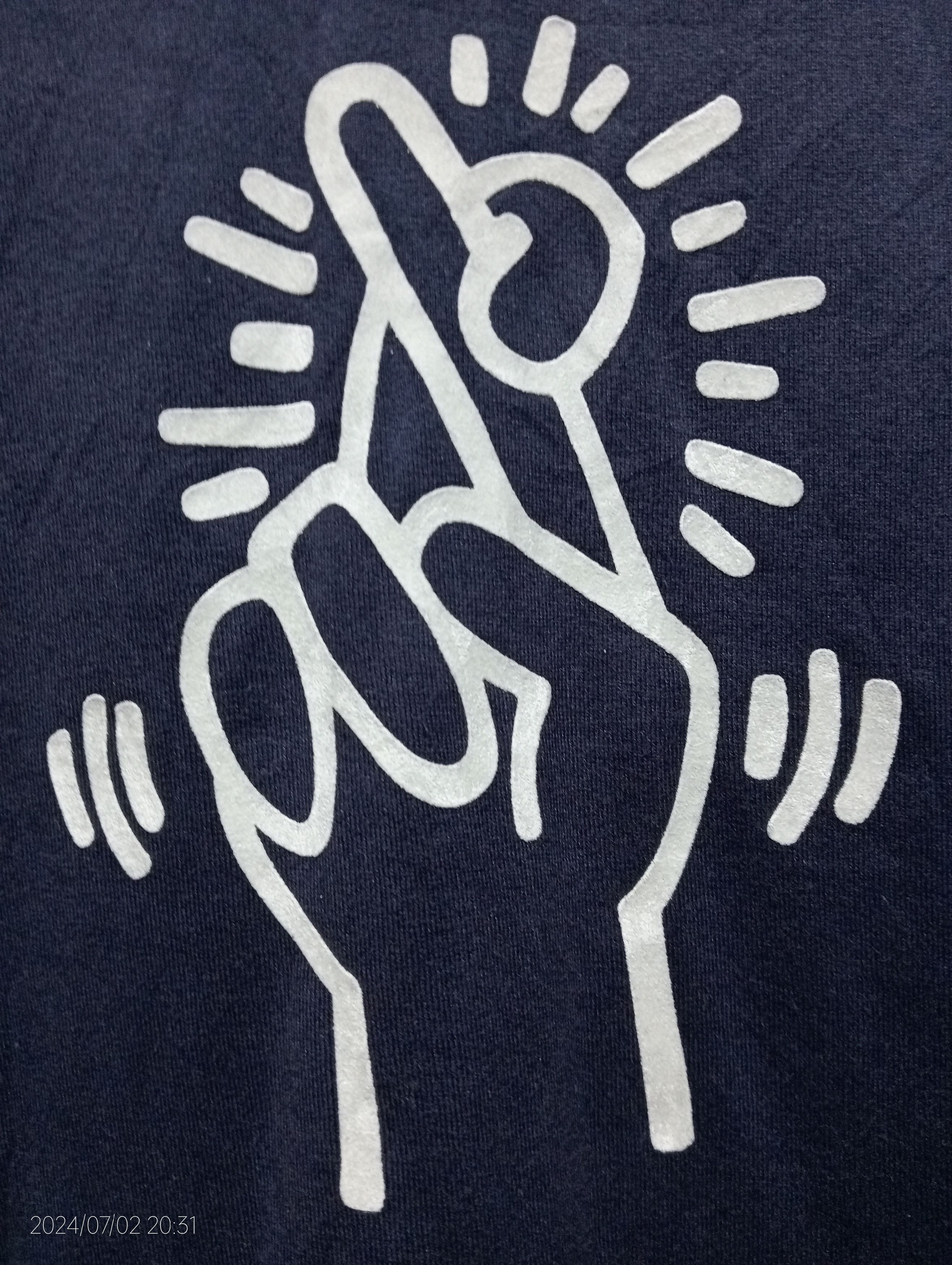 Keith Haring Keith Haring Crossed Fingers Long Sleeve Art Tshirt Size US M / EU 48-50 / 2 - 6 Thumbnail