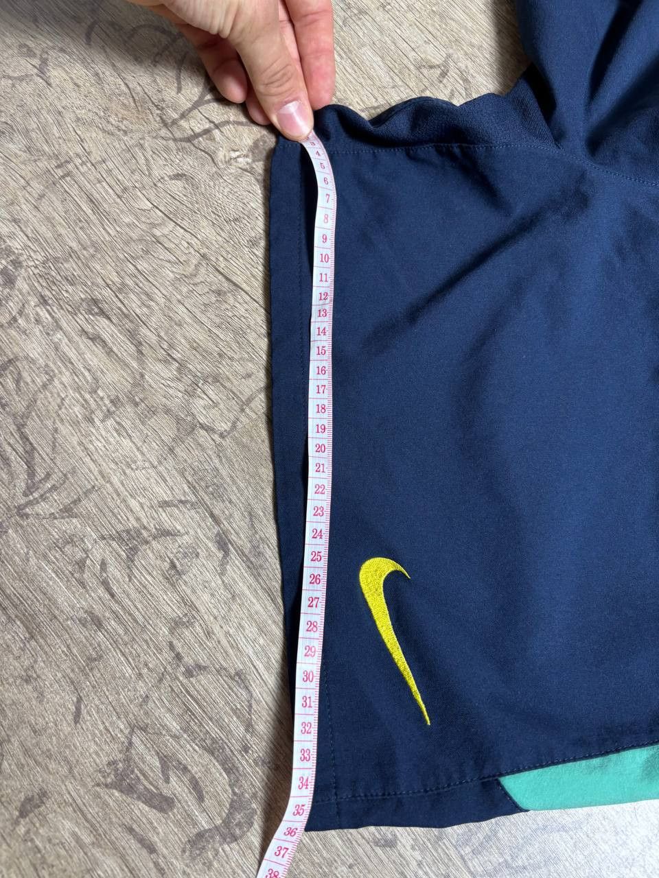 Nike Barcelona Away 2010-11 Nike Shorts SZ L soccer football Size US 34 / EU 50 - 2 Thumbnail