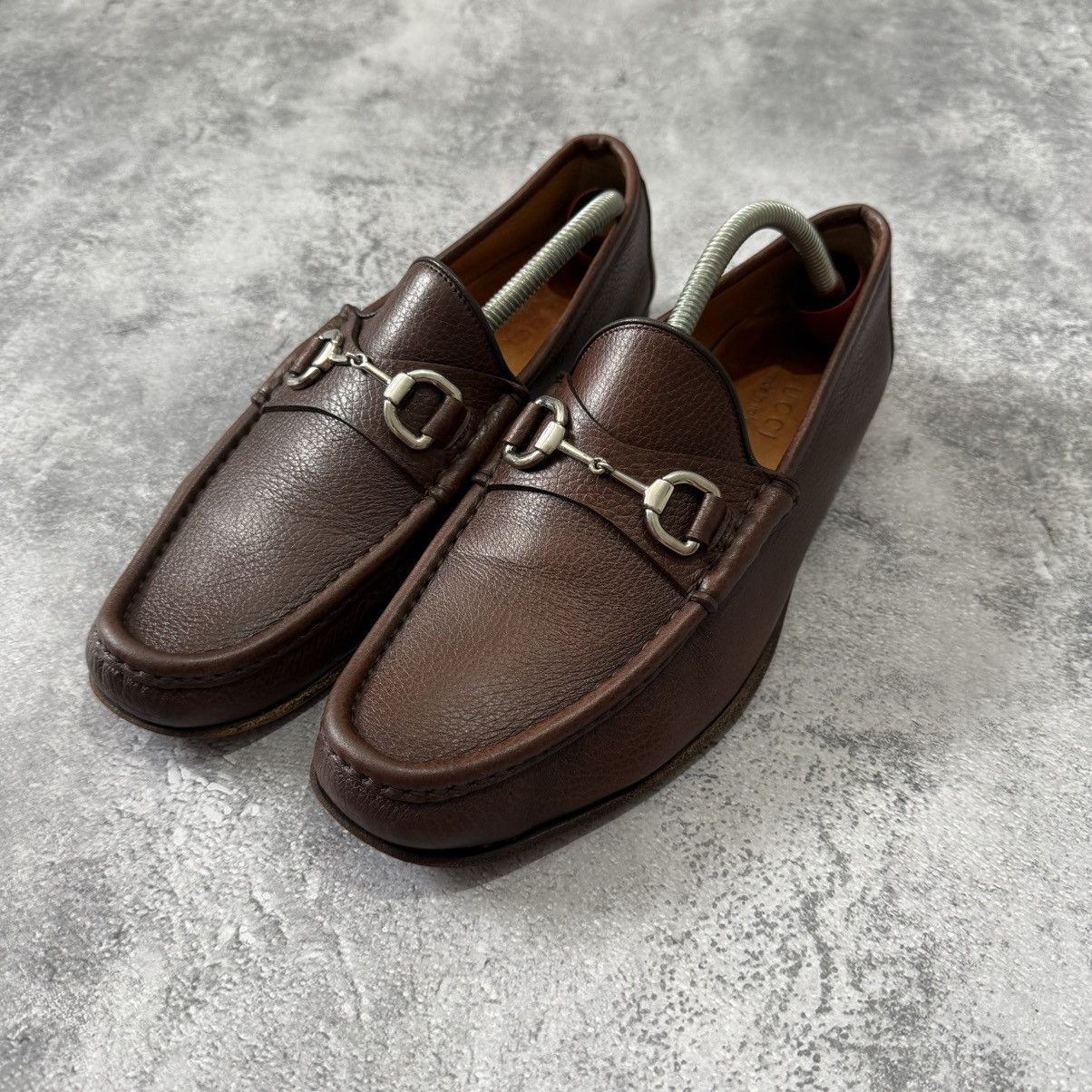 Gucci Brown Pebbled Leather Horsebit Loafers Buy Gucci Men main image 2