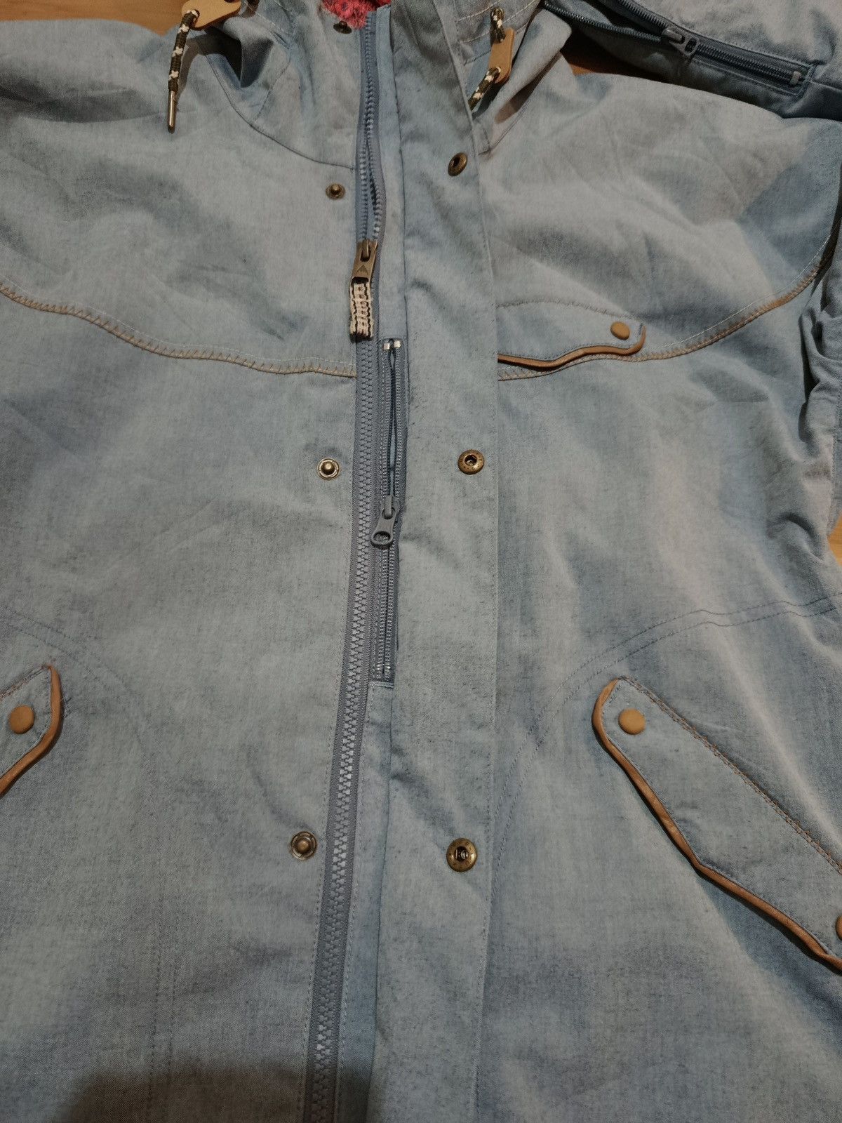 Burton Burton snowboard jacket Size US L / EU 52-54 / 3 - 4 Thumbnail