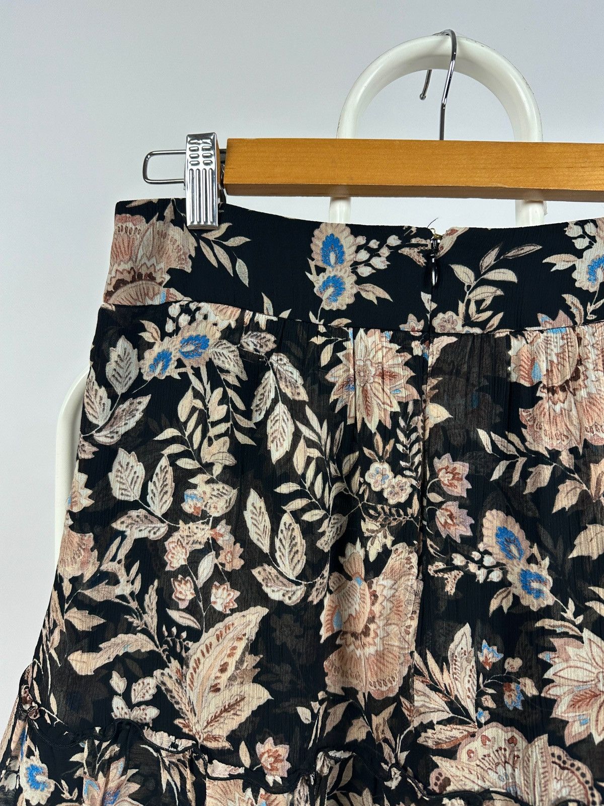 Sezane Sezane Carolina Floral Print Mini Skirt Size 26" / US 2 / IT 38 - 16 Thumbnail