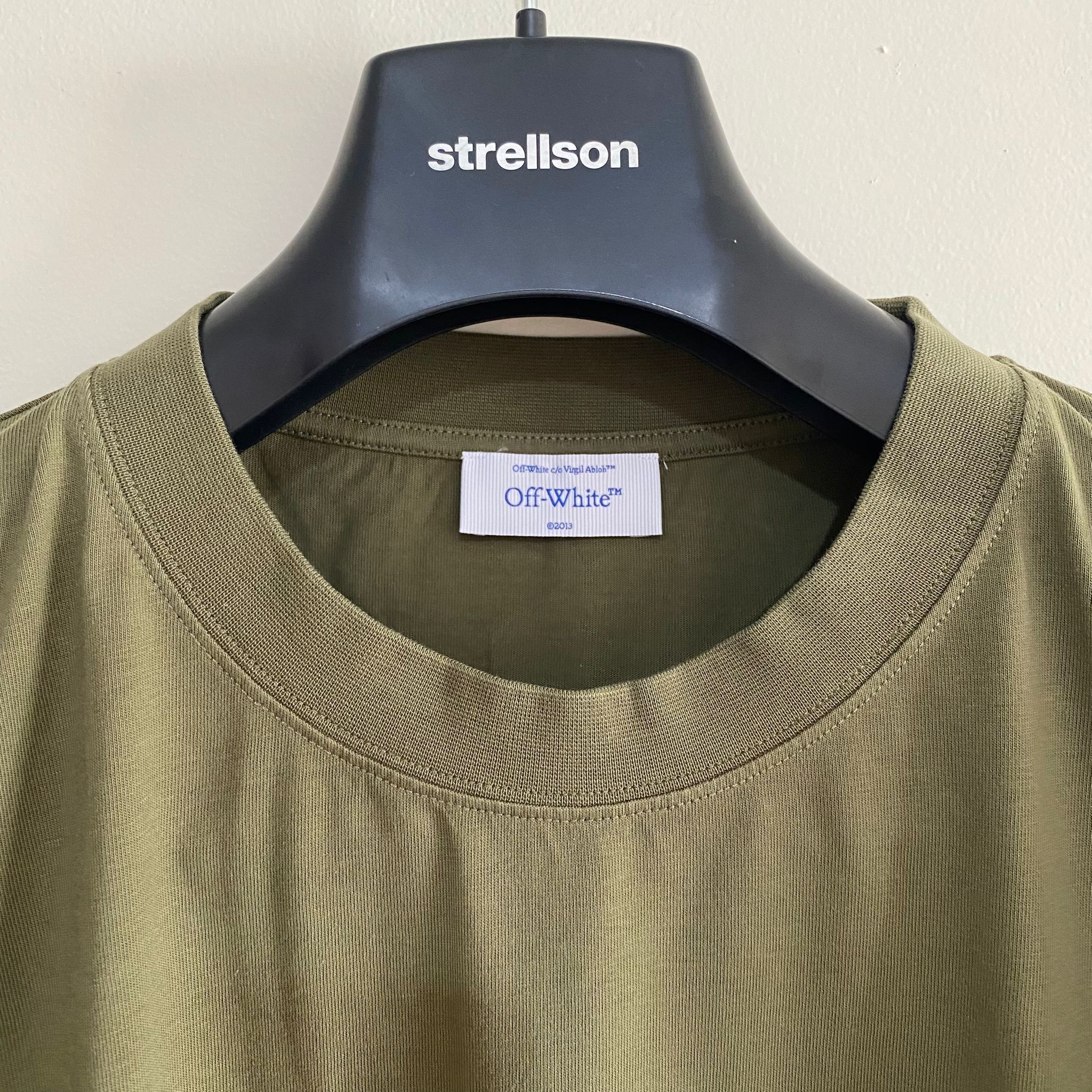 Off-White Khaki Spray Arrows Logo T-Shirt Size XXS / US 00 / IT 34 - 5 Thumbnail