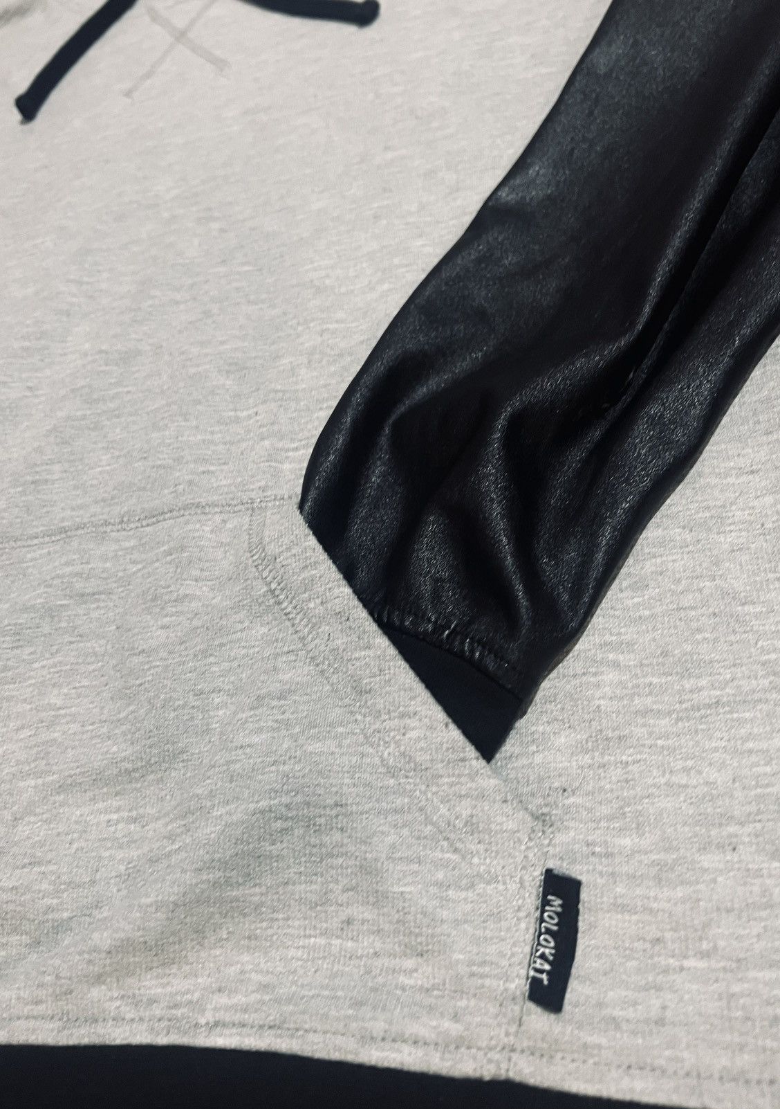 Molokai Surf Co. Molokai large cotton hoodie with pleather sleeve (pre-owned) Size US L / EU 52-54 / 3 - 2 Thumbnail