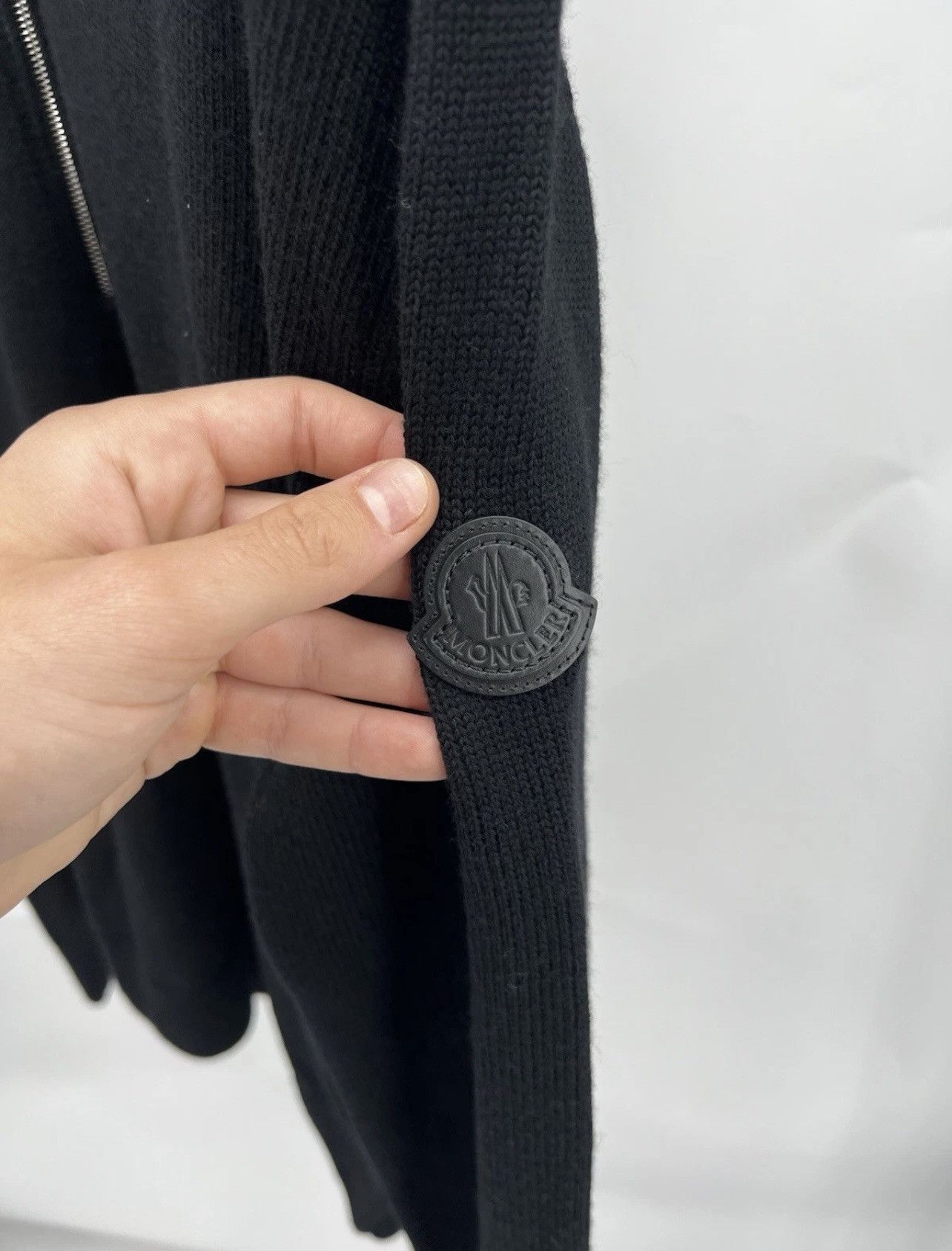 Moncler Brand New Moncler Wool Long Sleeve Polo Size M RRP $850 Size US M / EU 48-50 / 2 - 2 Thumbnail