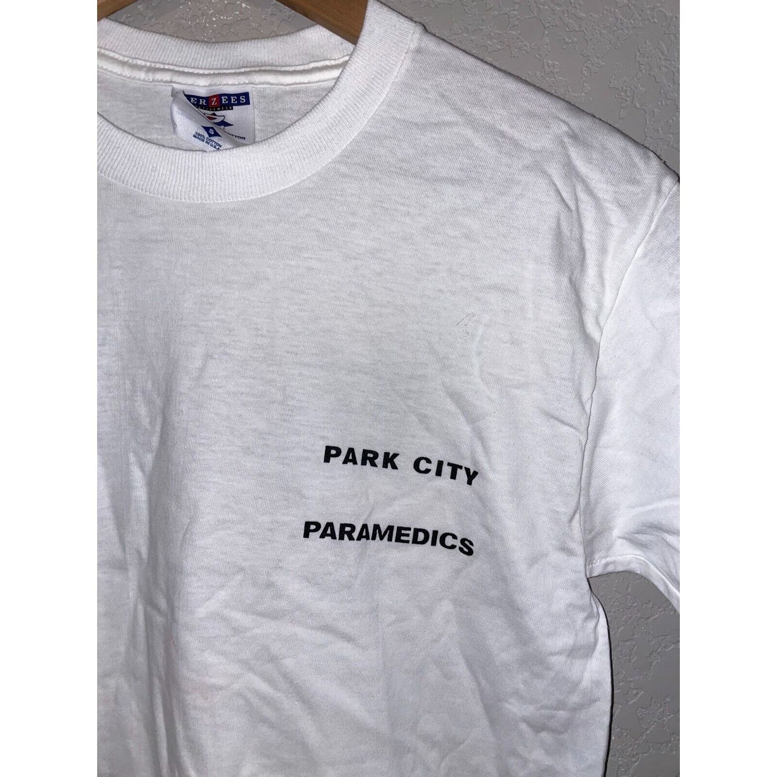 Jerzees 90s Park City Paramedics Humor Funny White Medic Shirt VTG S Size US S / EU 44-46 / 1 - 2 Thumbnail