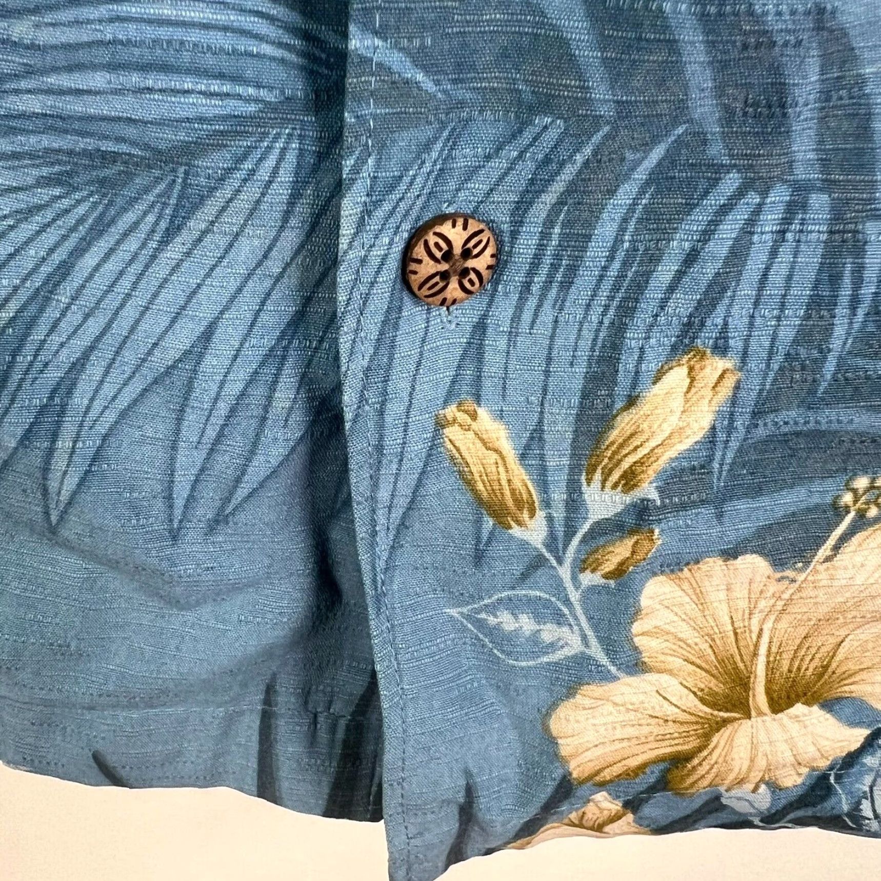 Vintage Jamaica Jaxx Button-Up Shirt Mens 2XL Silk Blue Floral Casual Shirt Size US XXL / EU 58 / 5 - 5 Thumbnail