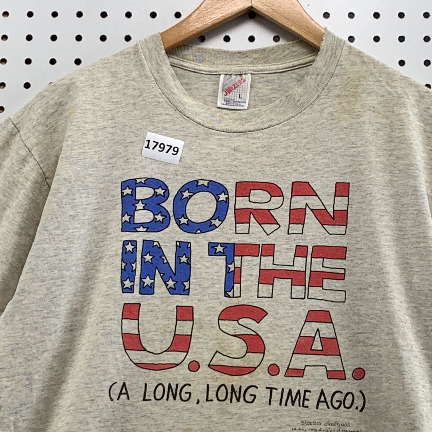 Jerzees Vintage Born In The USA Shirt Gray Mens L Short Sleeve USA Flag Funny TEE 20X27 Size US L / EU 52-54 / 3 - 7 Thumbnail