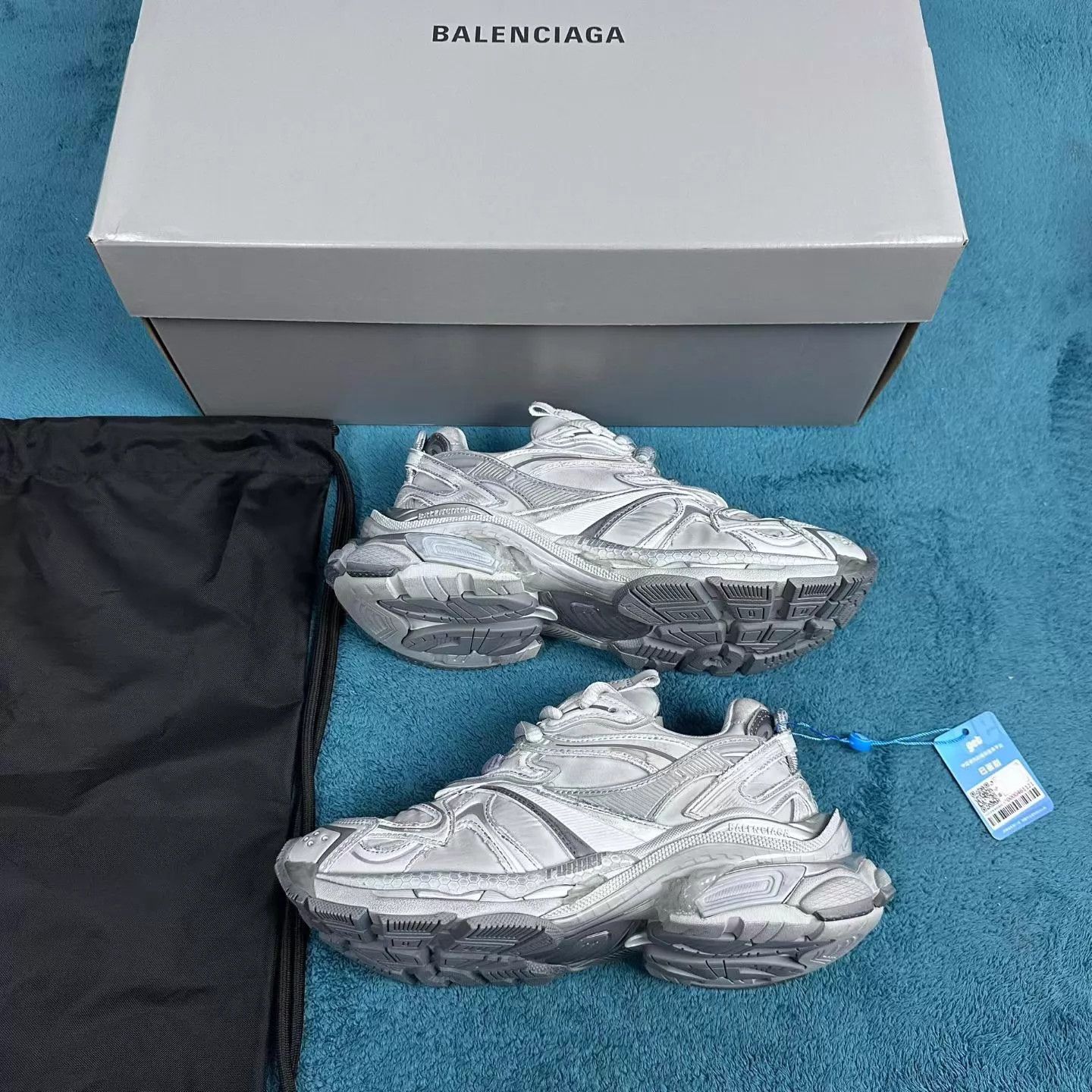 Balenciaga Balenciaga Runner 2.0 Logo Distressed Gray Silver EU38 Size US 7.5 / IT 37.5 - 2 Thumbnail
