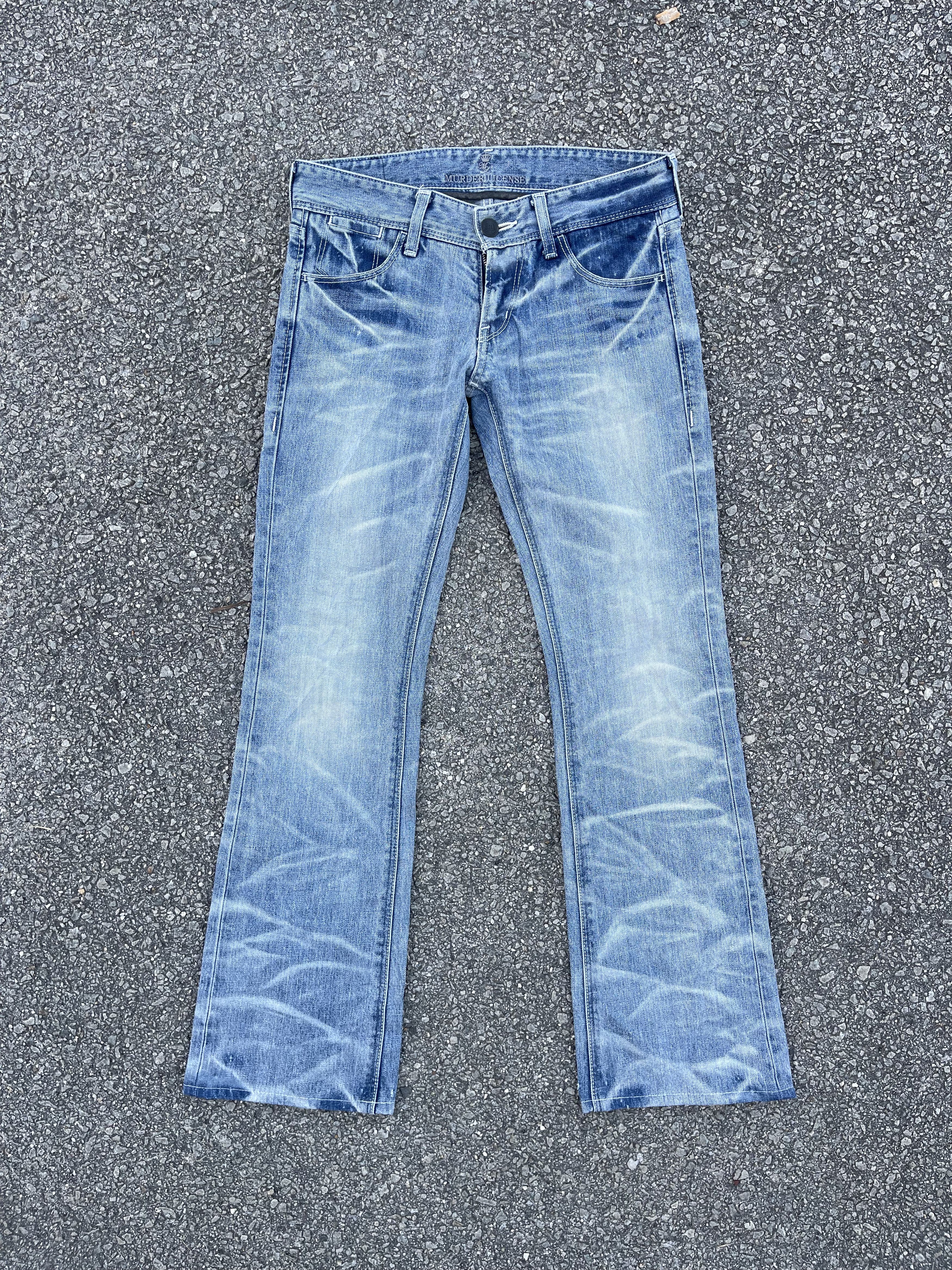 Le Grande Bleu (L.G.B.) Murder License Flare Low Rise Jeans Blue faded of the day Size US 32 / EU 48 - 4 Thumbnail