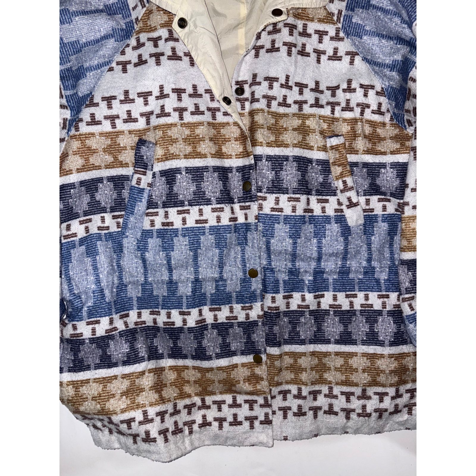 Other Vintage Reversible jacket Aztec pattern XL button up Size XL / US 12-14 / IT 48-50 - 2 Thumbnail