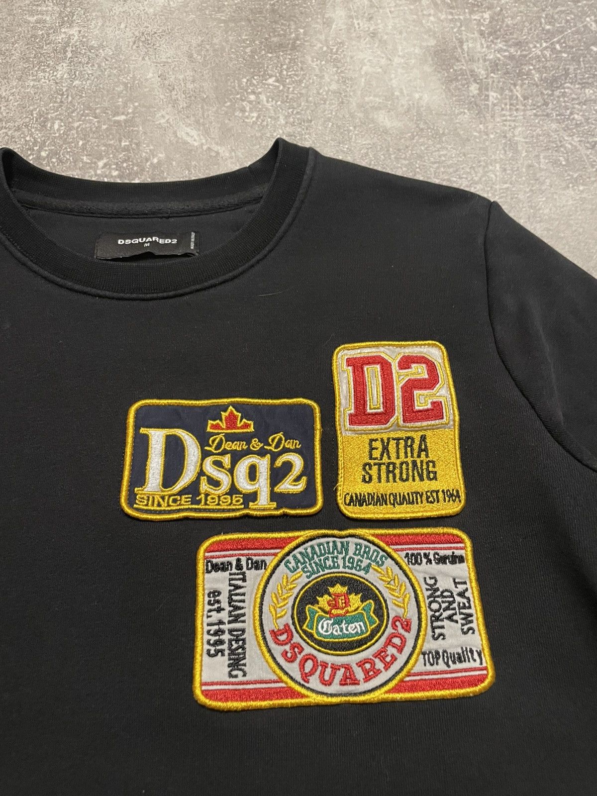 Dsquared2 Vintage Dsquared 2 Patches Sweatshirt Crewneck Size US M / EU 48-50 / 2 - 6 Thumbnail
