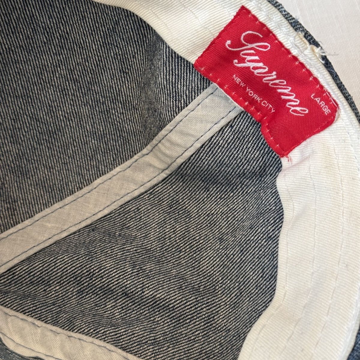 Supreme SUPREME DENIM 6 PANEL CAP CURSIVE LOGO EMBROIDERED Size ONE SIZE - 2 Thumbnail