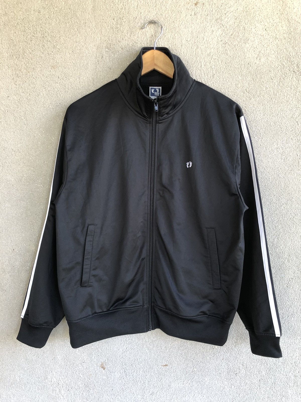 Hang Ten Hang ten black tracktop Size US M / EU 48-50 / 2 - 1 Thumbnail