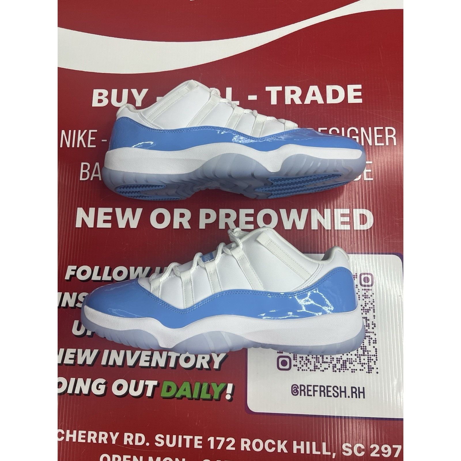 Jordan Brand Air Jordan 11 Low University Blue 2026 Size 13 FV5104-100 Size US 13 / EU 46 - 2 Thumbnail