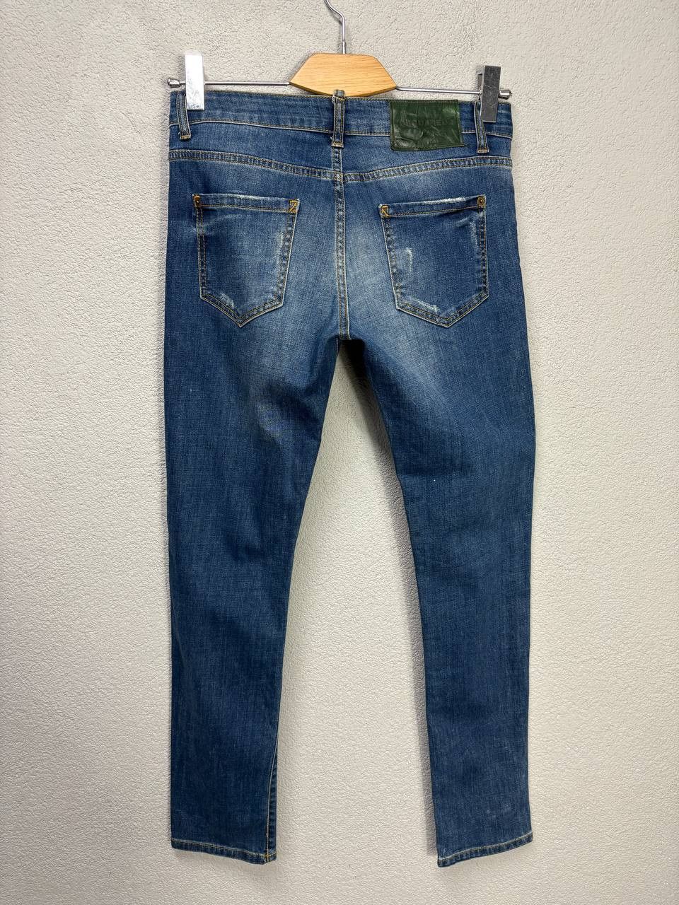 Dsquared2 Dsquared2 mens jeans size EU 44 / XS / W 28 Size US 28 / EU 44 - 8 Thumbnail