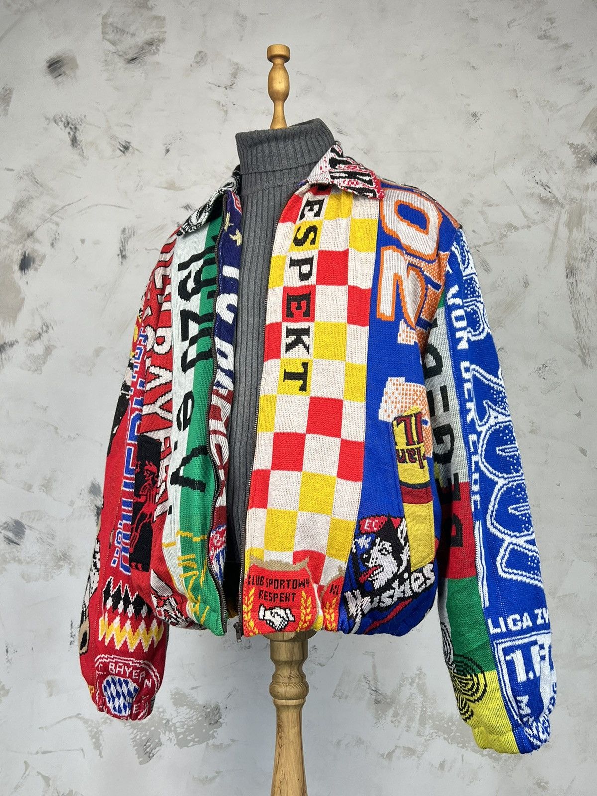 Vintage Vintage Football Skarf Pathwork Bomber Jacket Size L - XL Size US XL / EU 56 / 4 - 2 Thumbnail