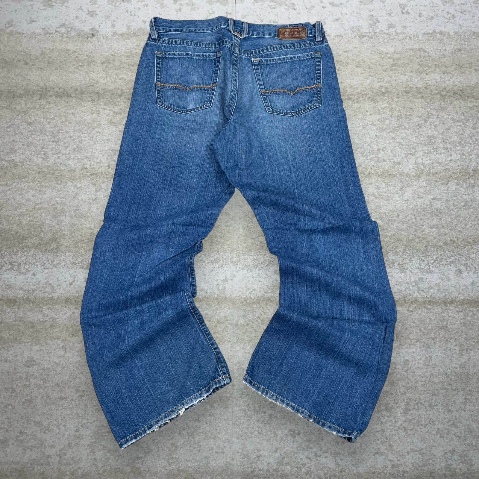 Lucky Brand Vintage Y2K Lucky Brand Jeans 33x32 Bootcut Medium Wash Size US 33 - 1 Thumbnail