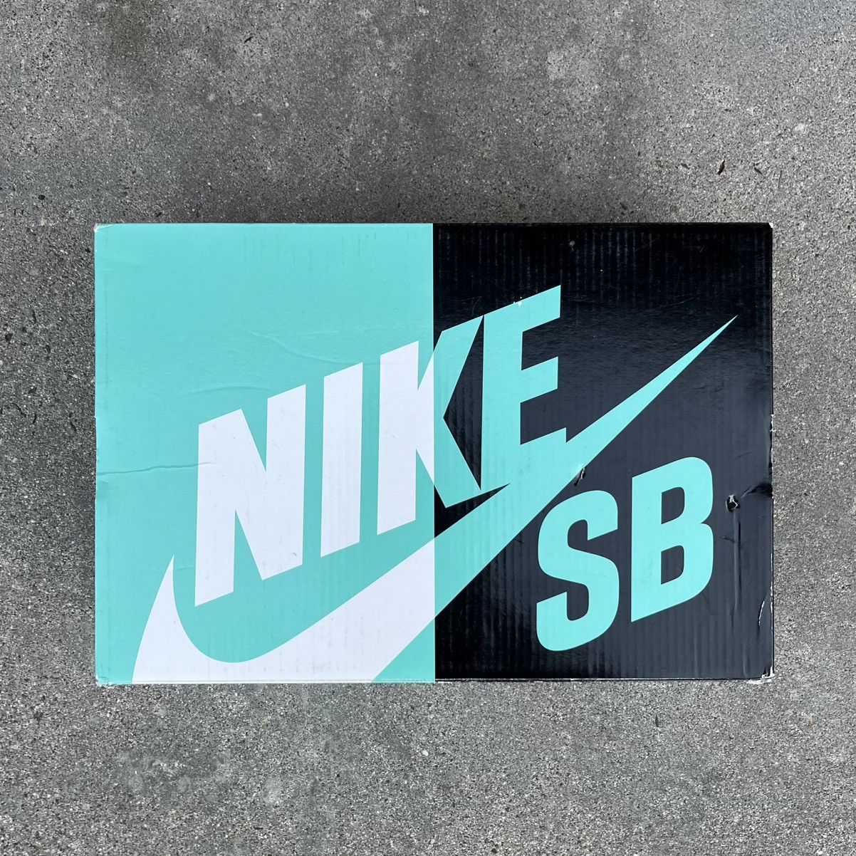 Vintage 2008’ Nike Dunk High Pro SB Un-Heavens Gate 10.5 Size US 10.5 / EU 43-44 - 18 Thumbnail
