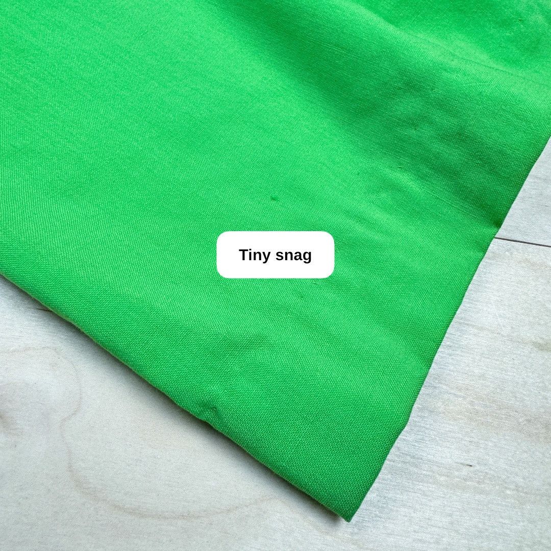 Vintage Vintage 1970s Lime Green Sleeveless Ruffled Wool Maxi Dress Size S / US 4 / IT 40 - 4 Thumbnail