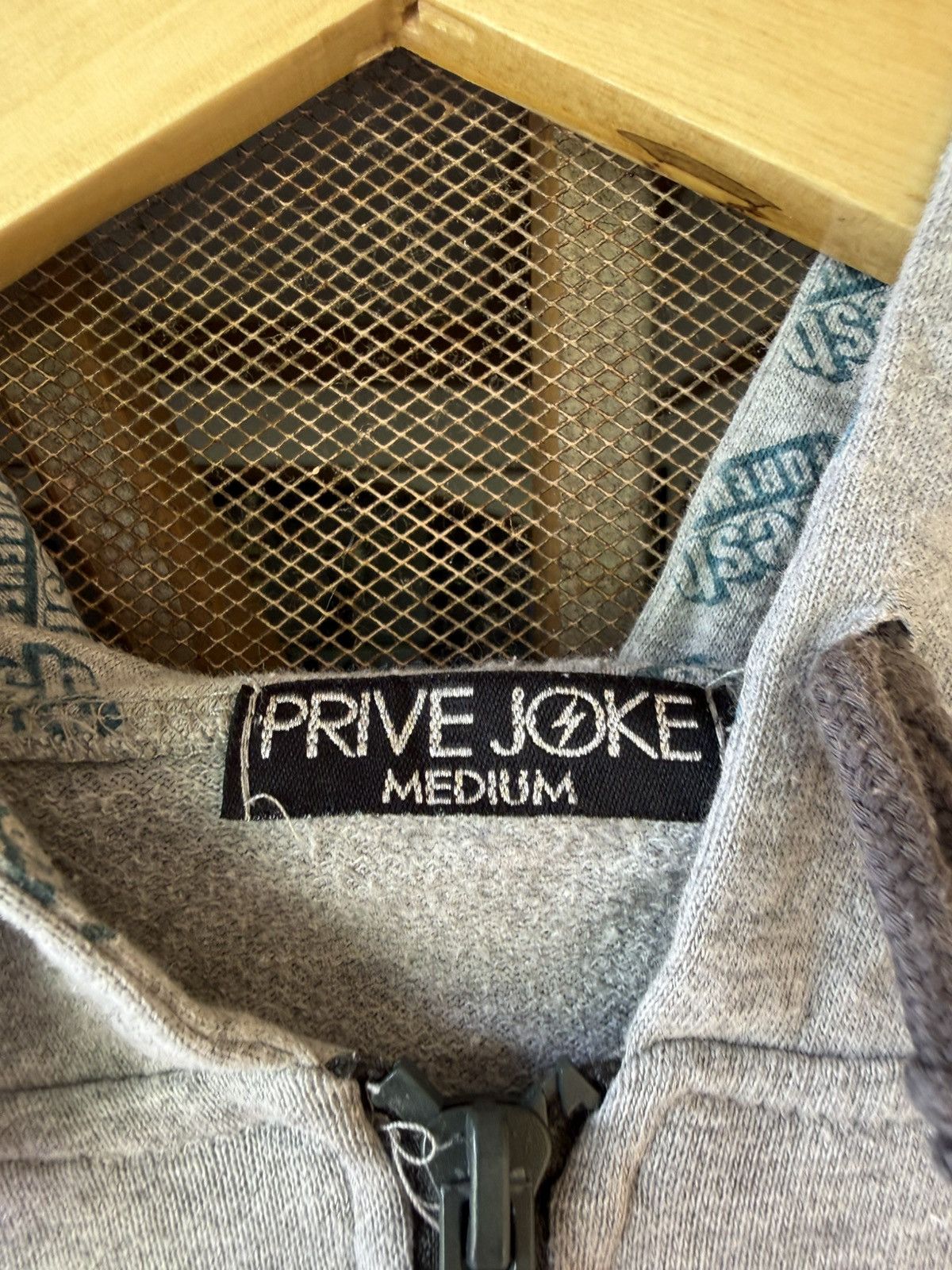 BUFFALO BOBS Prive joke fresh forever poem zip hoodie Size US S / EU 44-46 / 1 - 5 Thumbnail