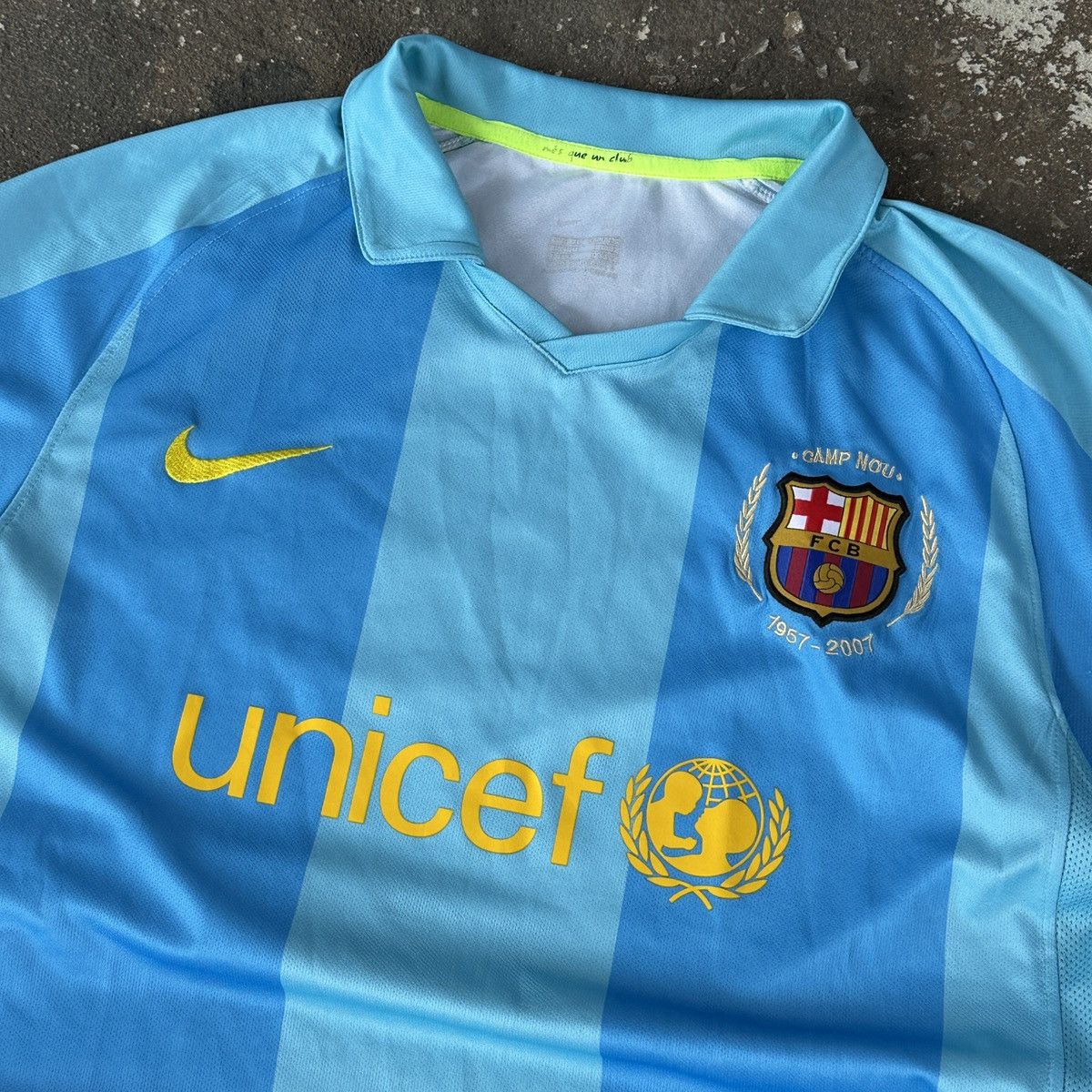 Nike × Vintage Nike Barcelona Vintage Jersey 2007 2008 T-shirt Size US XL / EU 56 / 4 - 4 Thumbnail